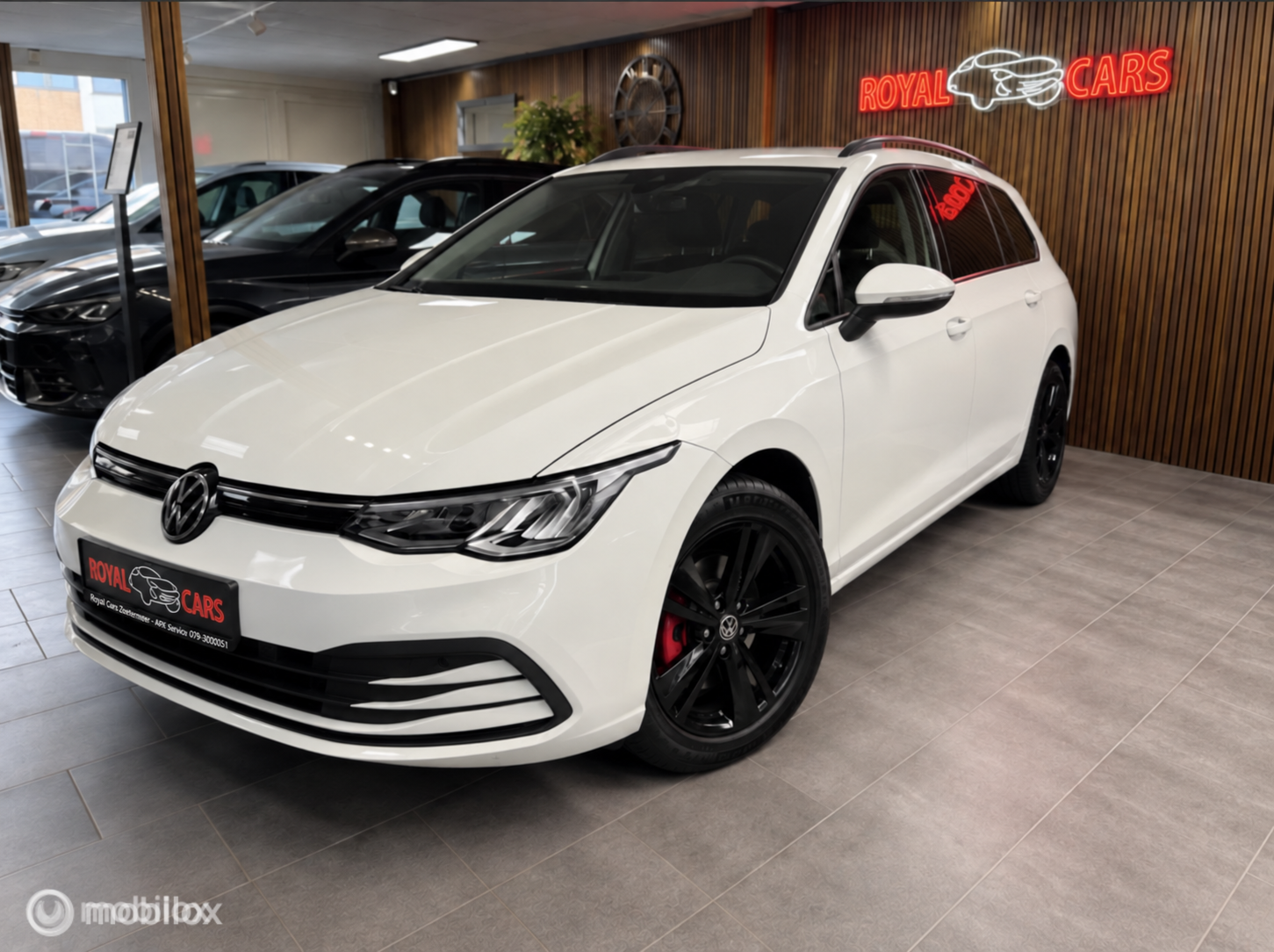 Volkswagen Golf Variant 1.0 eTSI|Ambiance verlichting|Carplay 2023 - voorkant