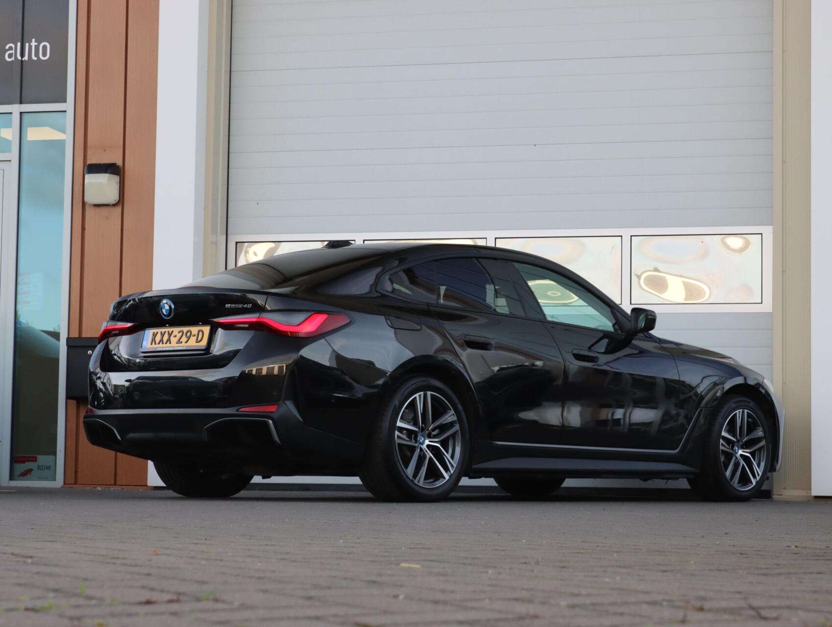 Foto van BMW I4