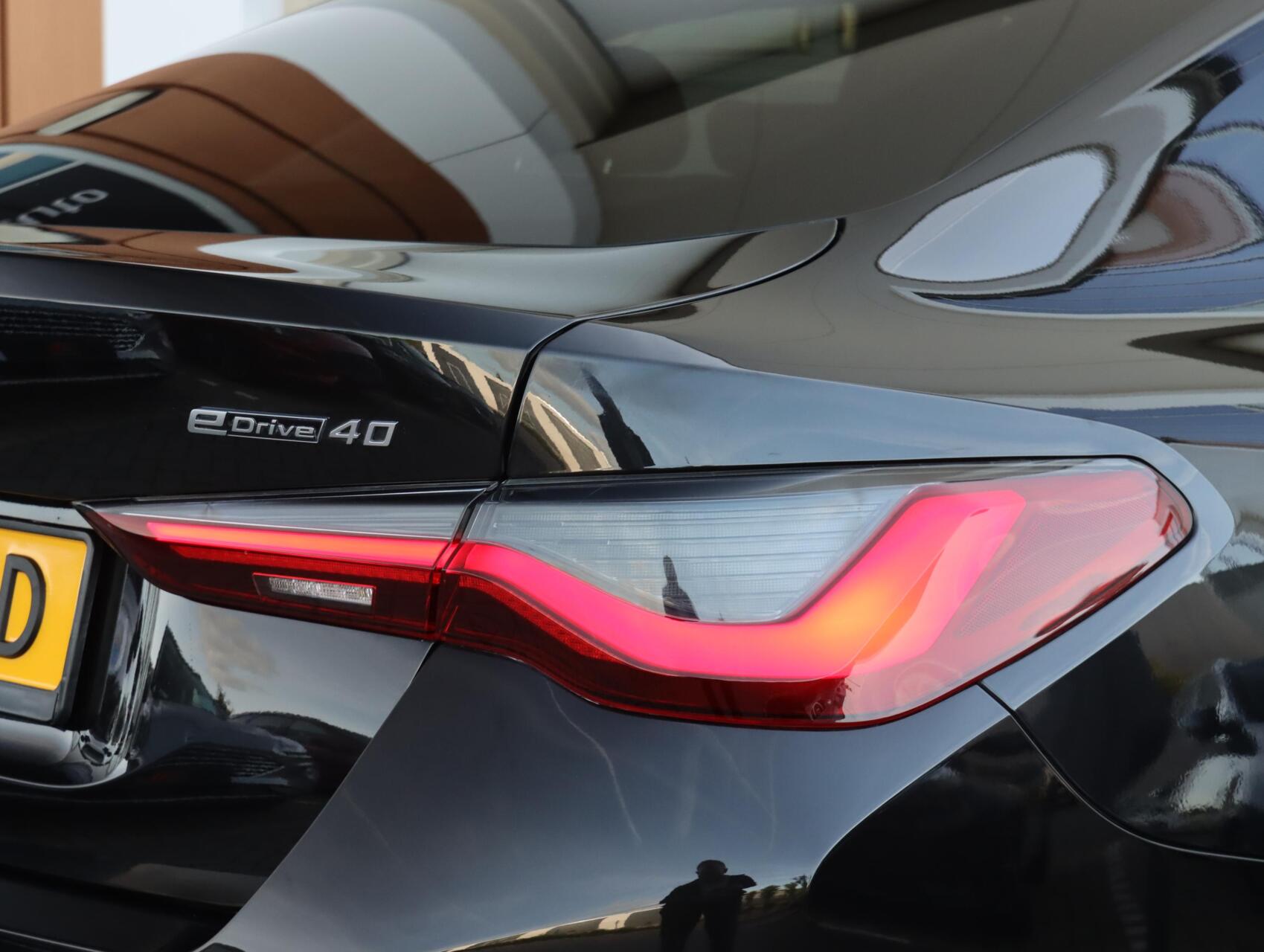 Foto van BMW I4