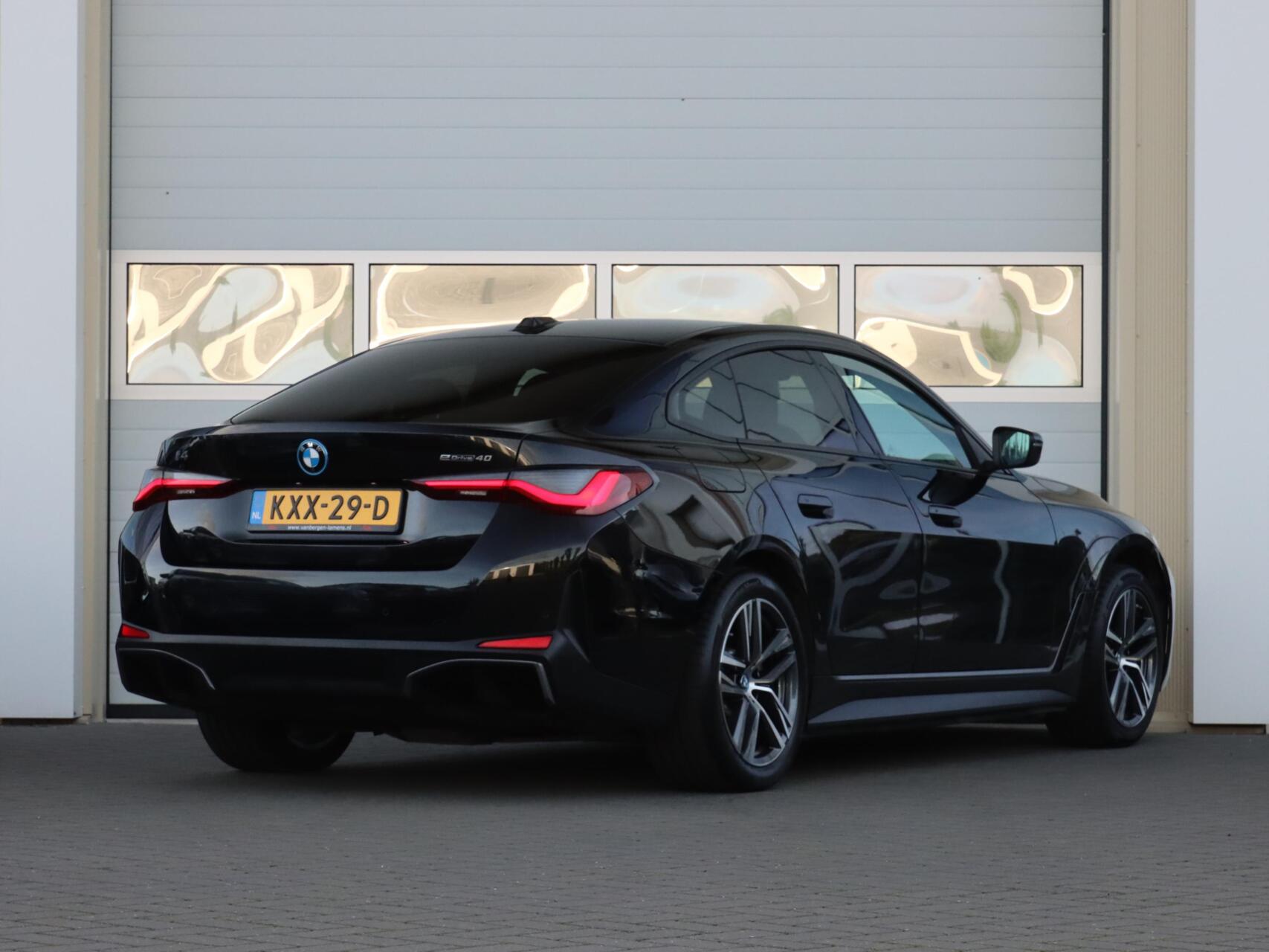 Foto van BMW I4