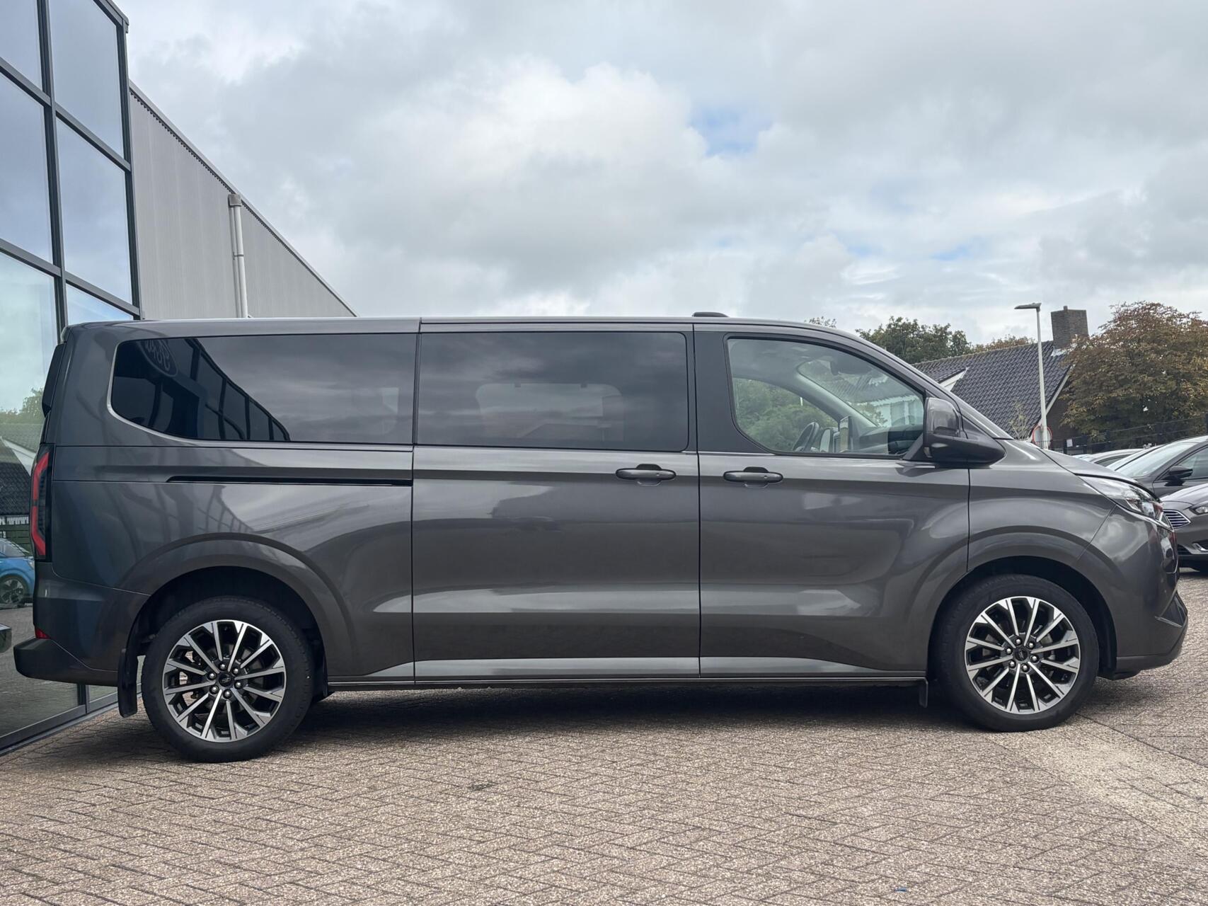 Foto van Ford Tourneo Custom