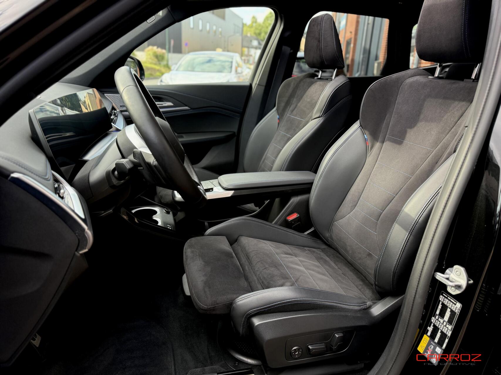 Foto van BMW Ix1