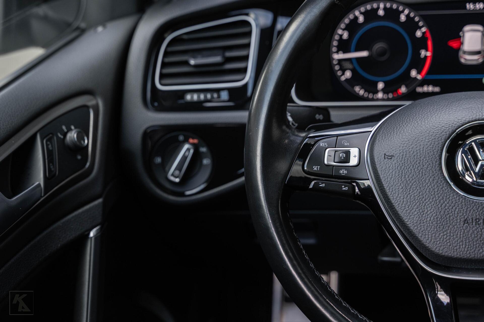 Foto van Volkswagen Golf