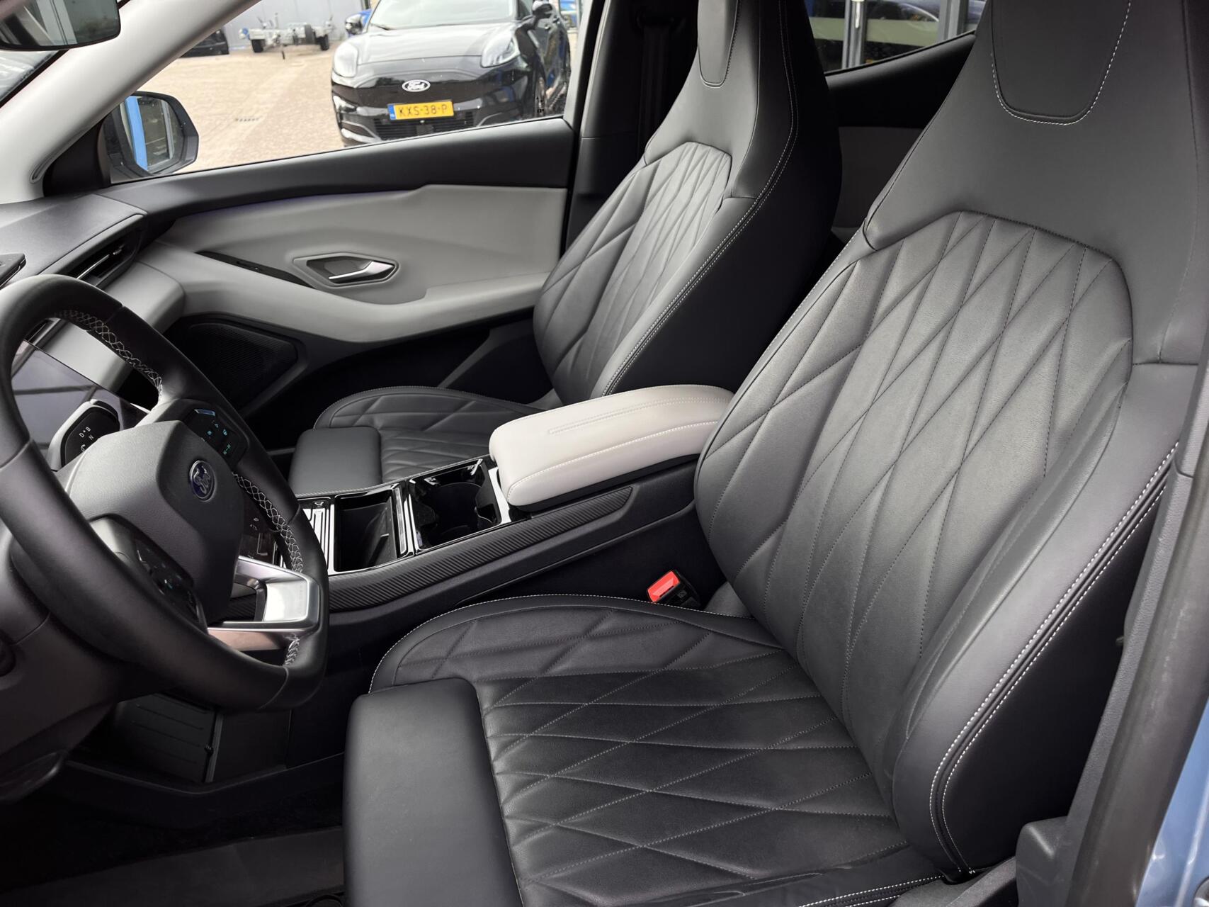 Foto van Ford Explorer