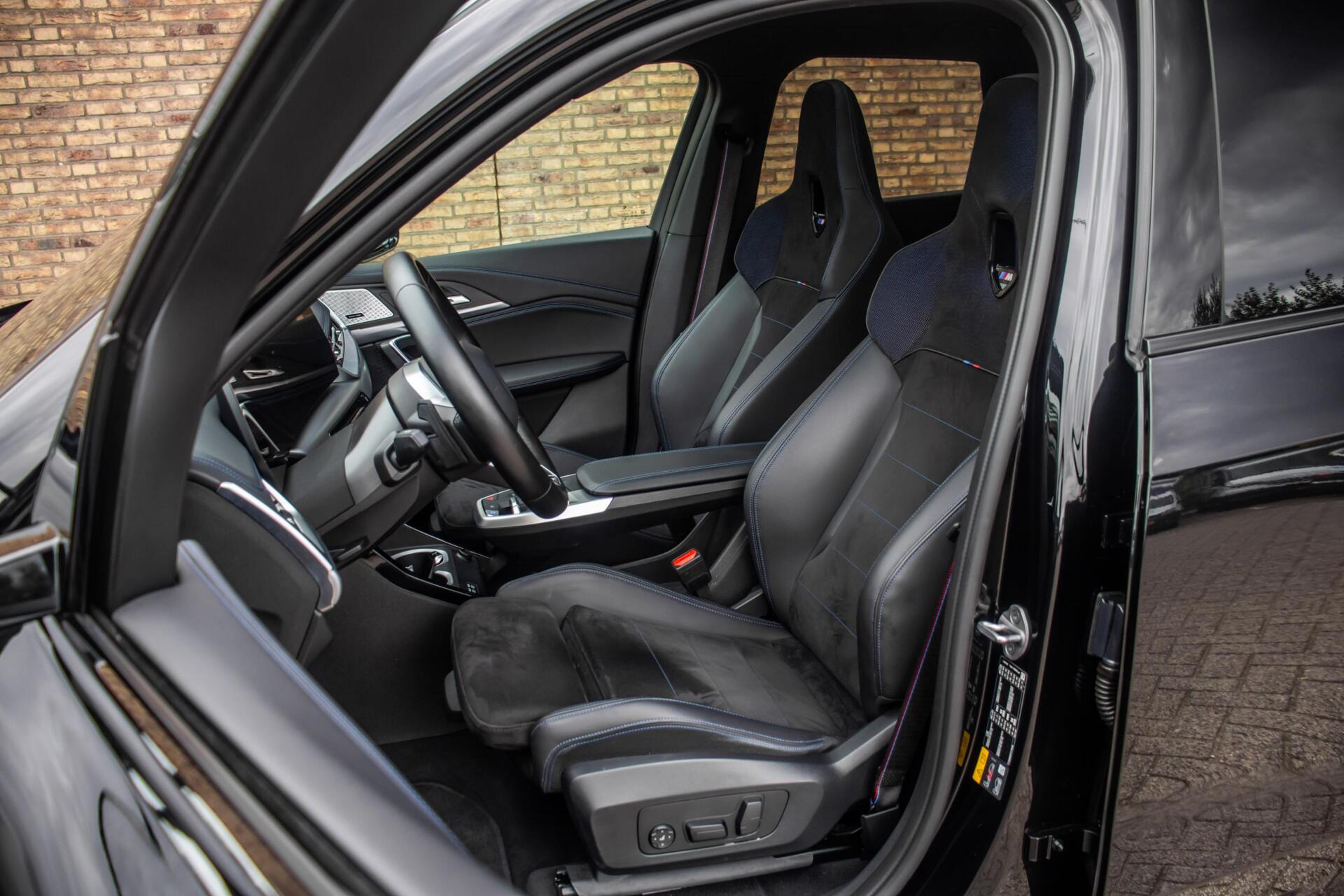 Foto van BMW Ix1