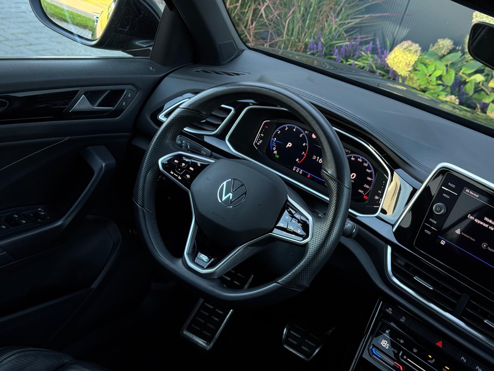Foto van Volkswagen T-roc