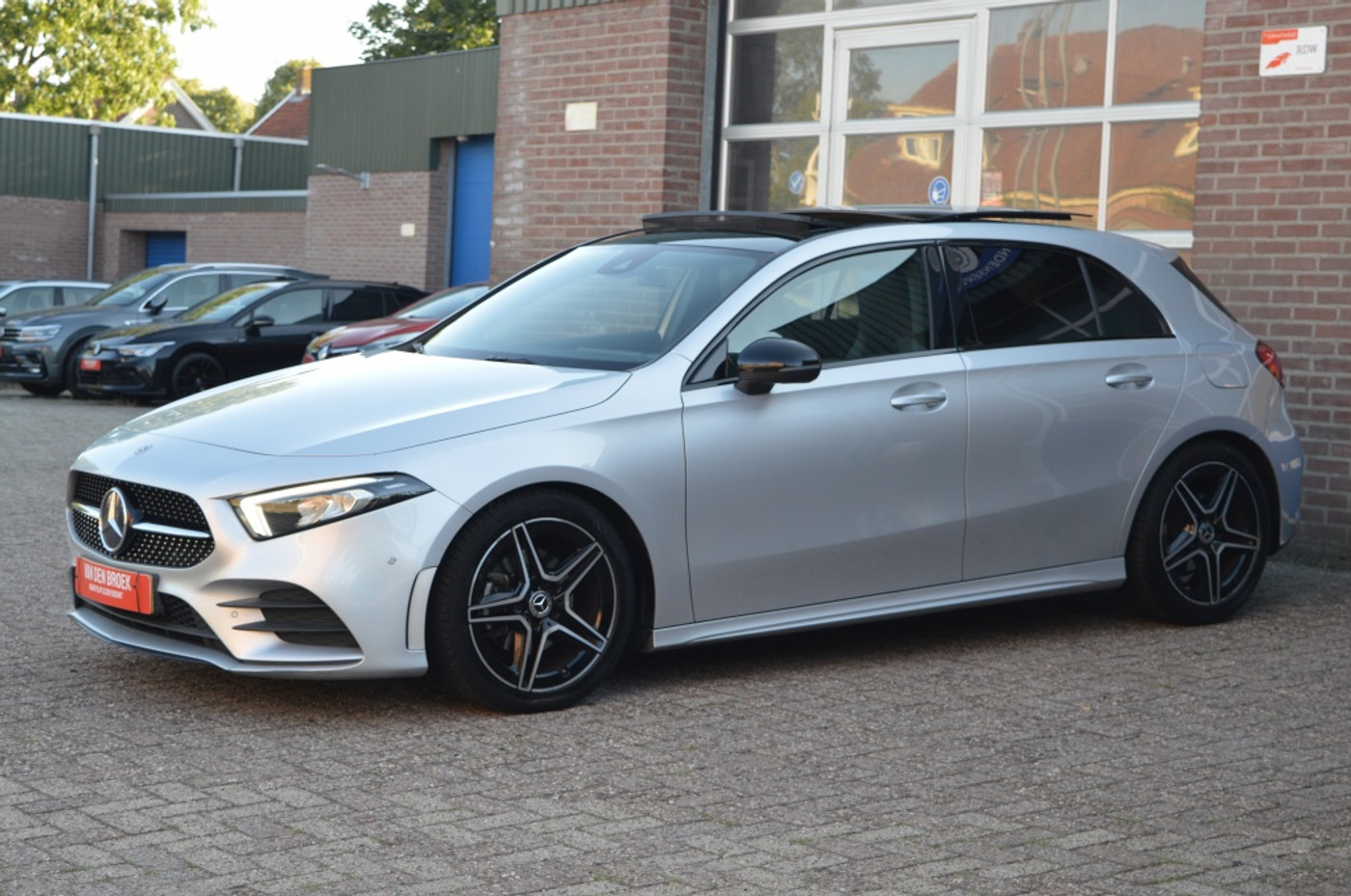 Foto van Mercedes-Benz A 180