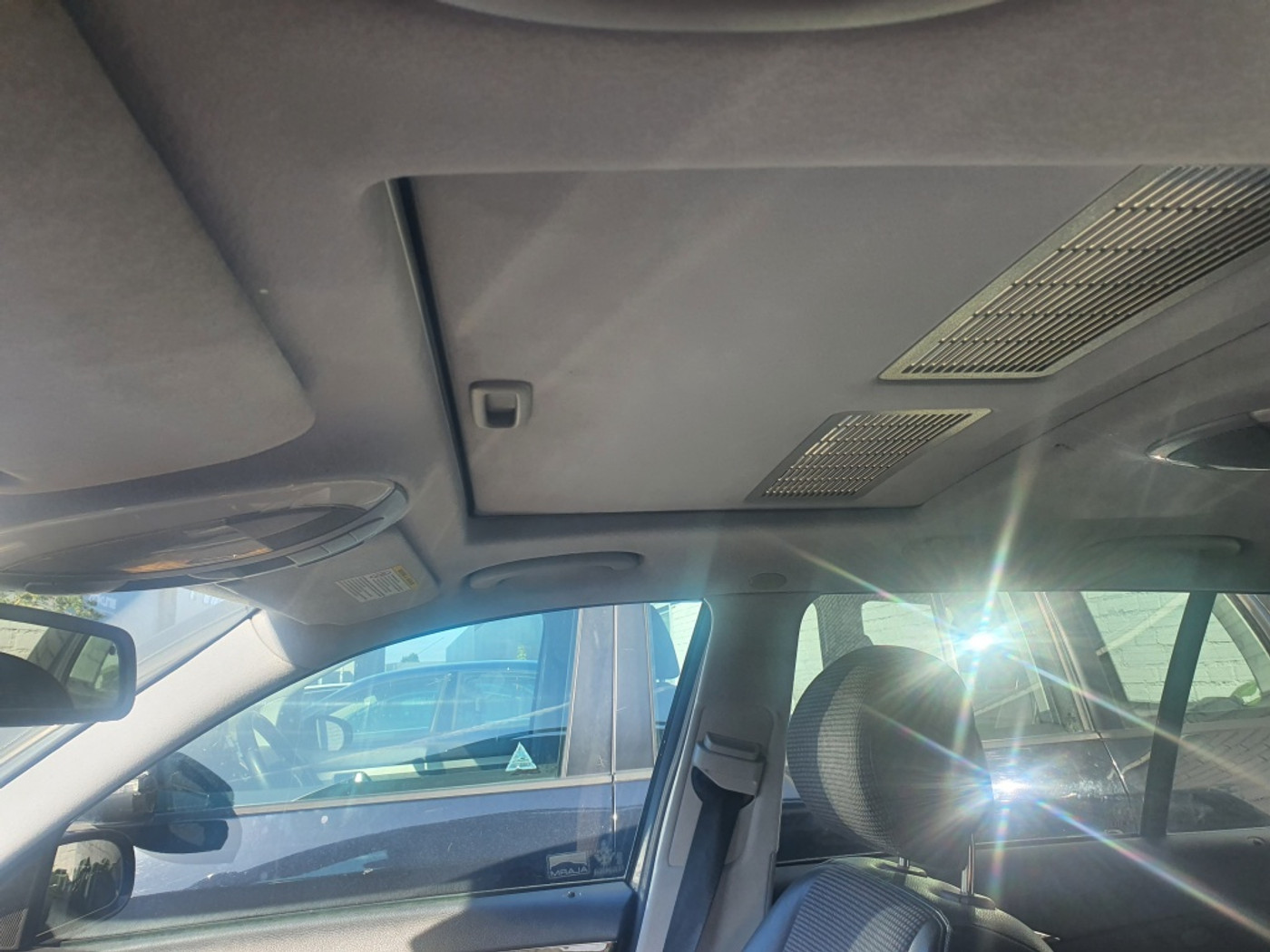 Foto van Mercedes-Benz E 280