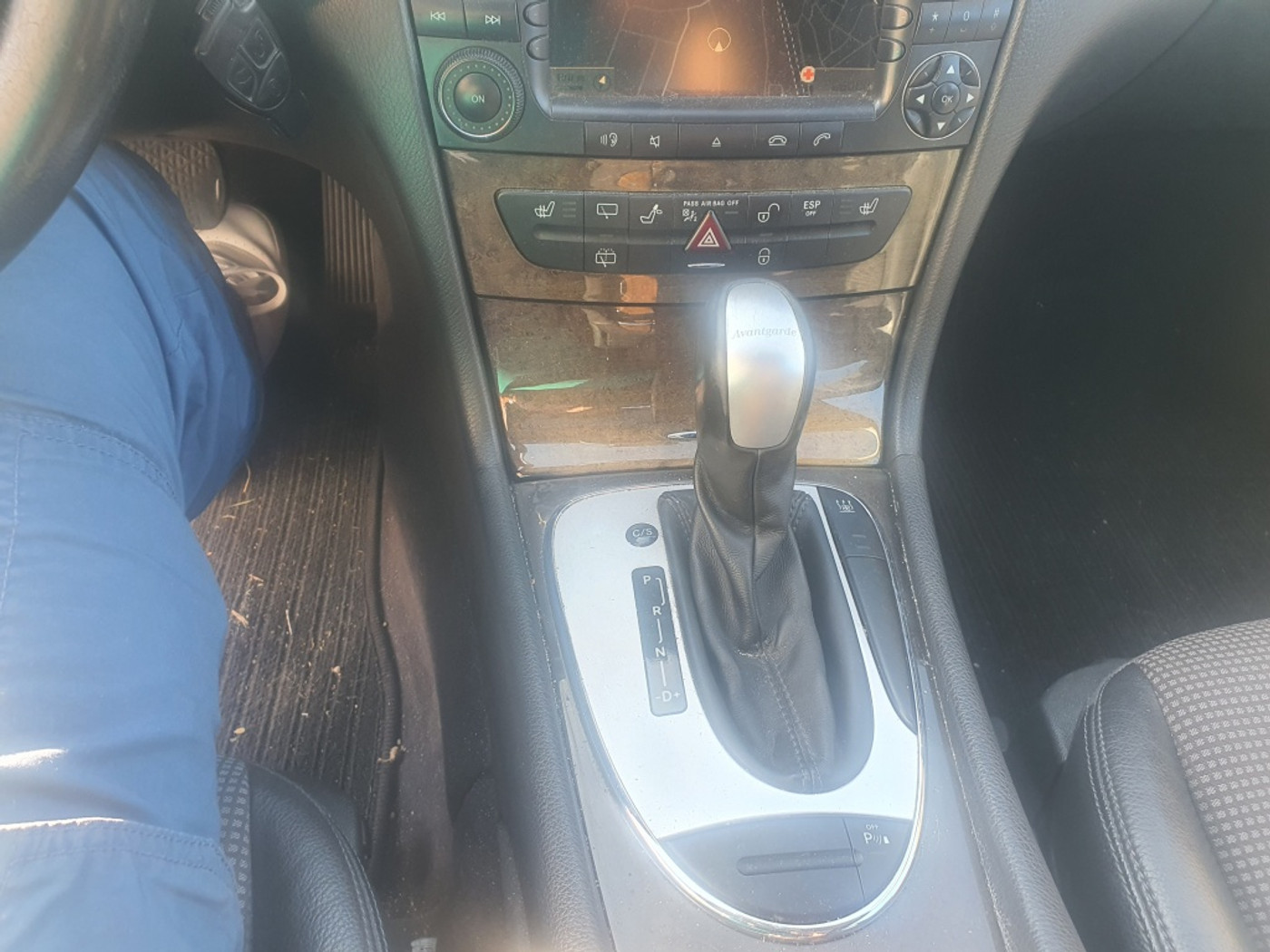 Foto van Mercedes-Benz E 280
