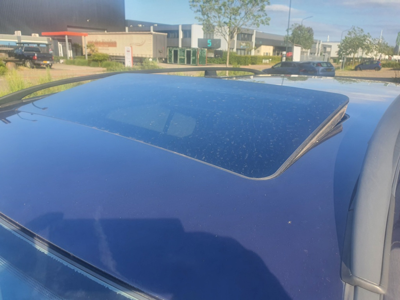 Foto van Mercedes-Benz E 280