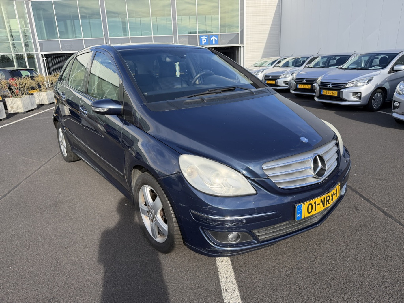 Foto van Mercedes-Benz B 200