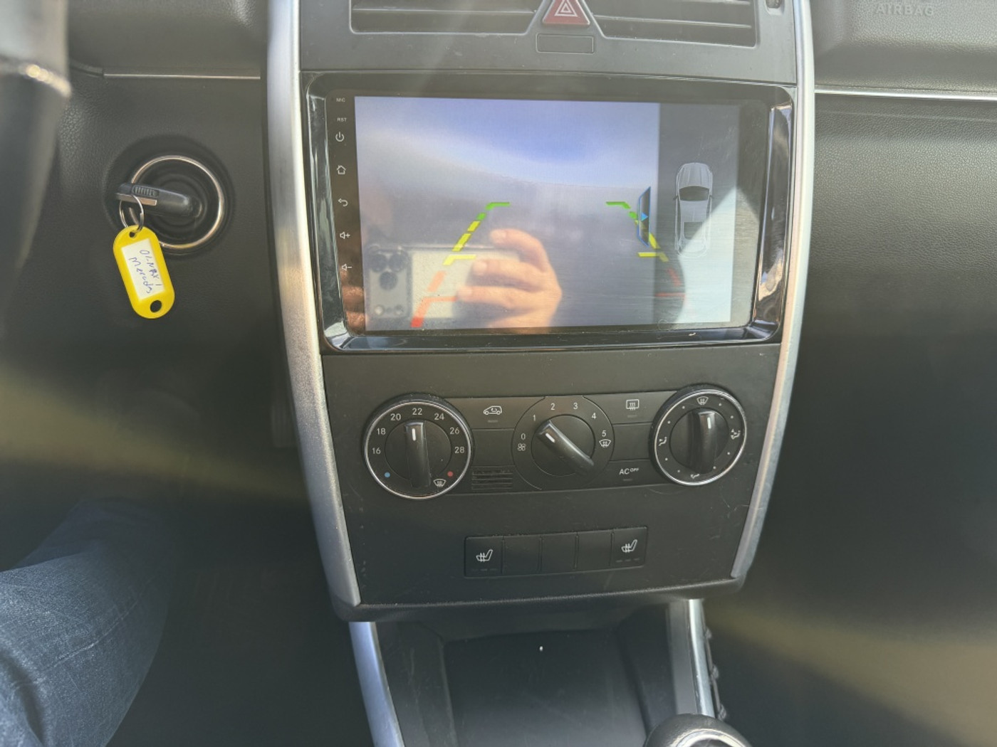 Foto van Mercedes-Benz B 200