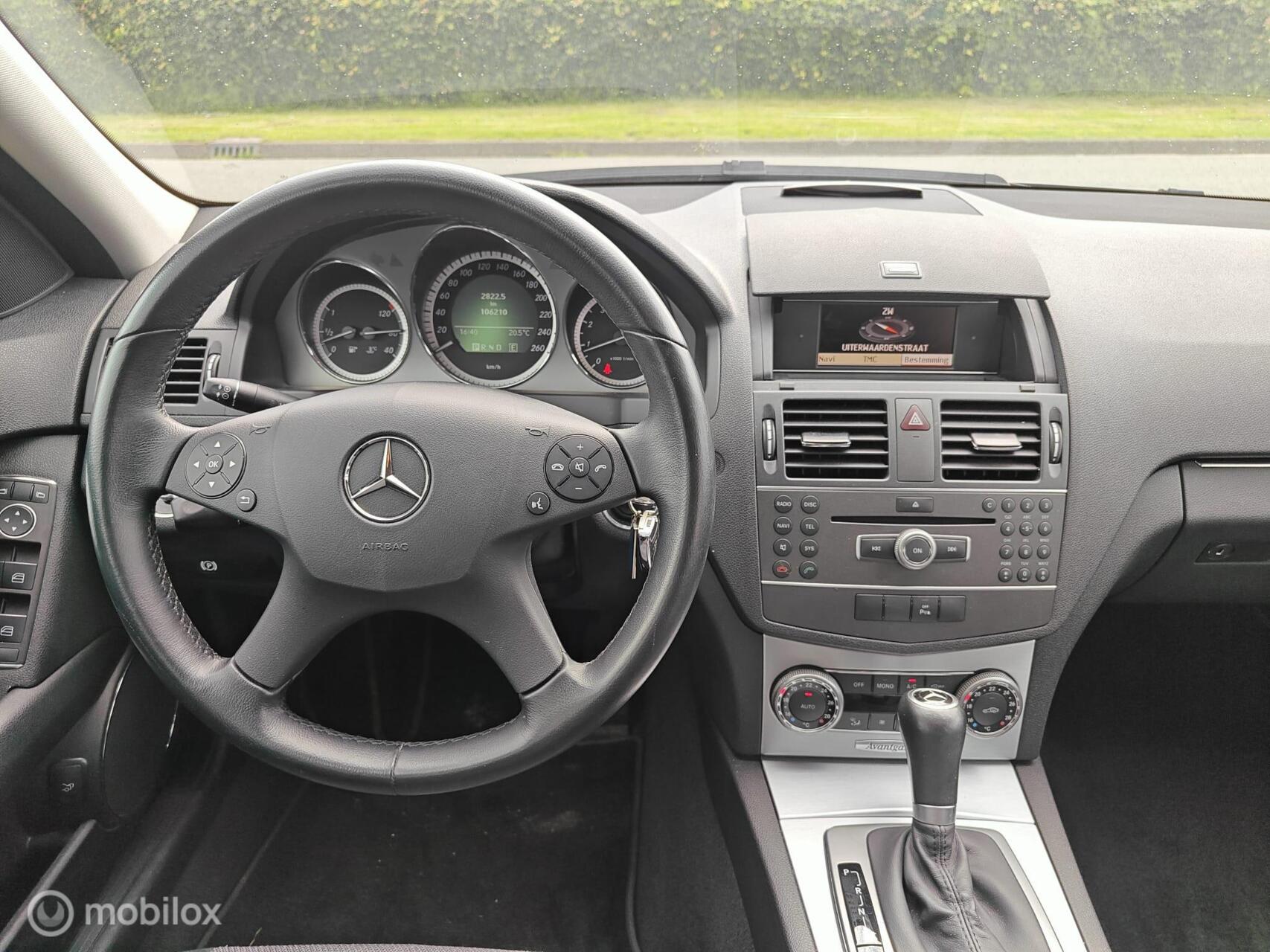 Foto van Mercedes-Benz C 180 Cgi