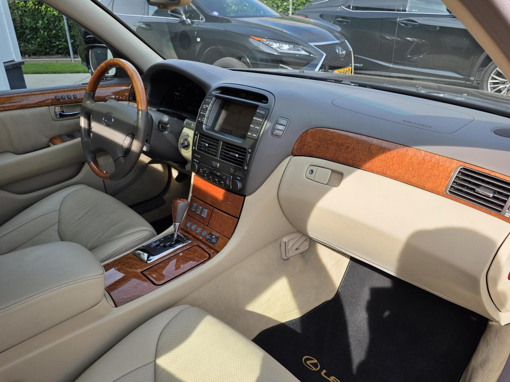Foto van Lexus Lexus Ls430