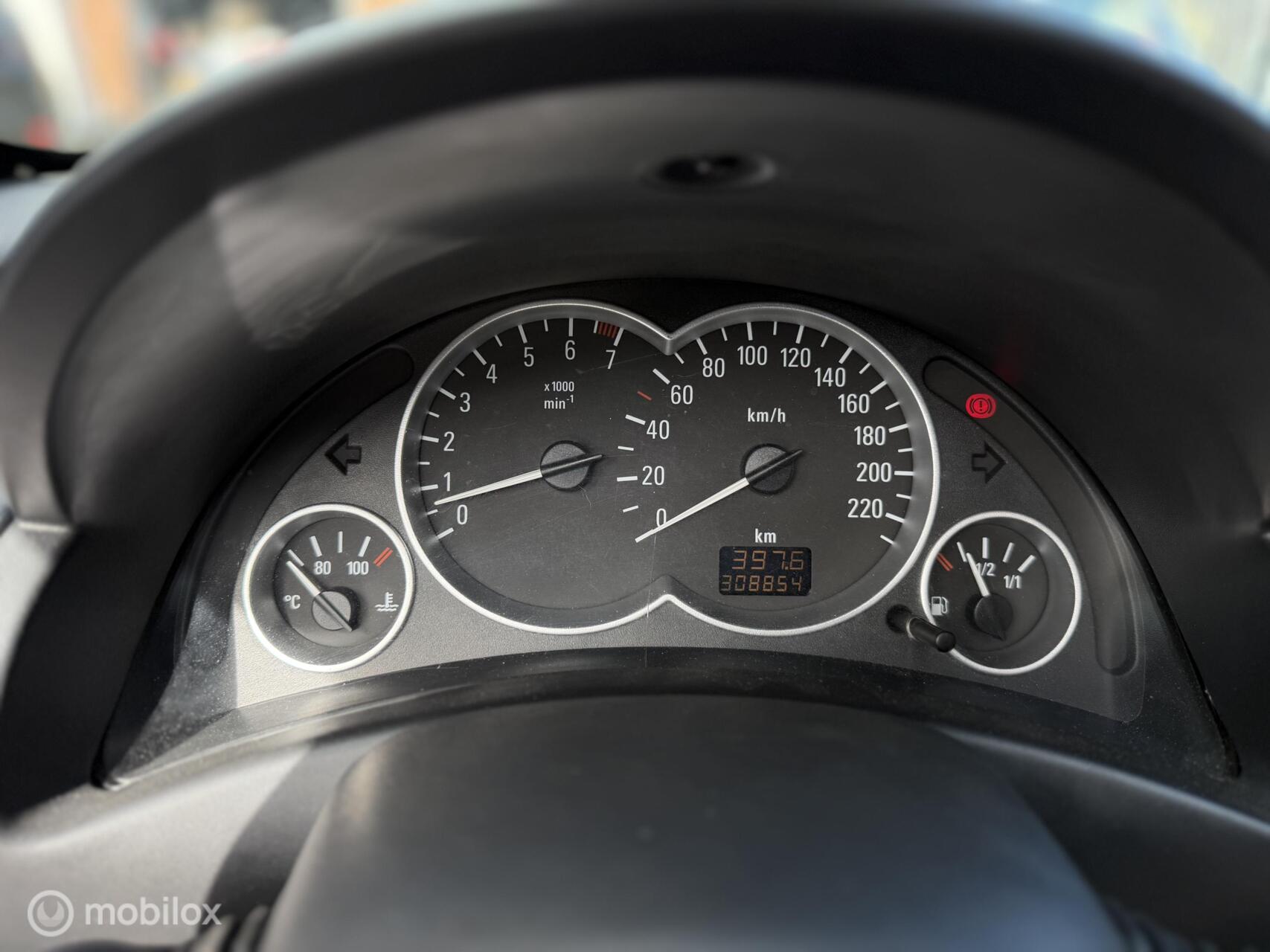 Foto van Opel Tigra