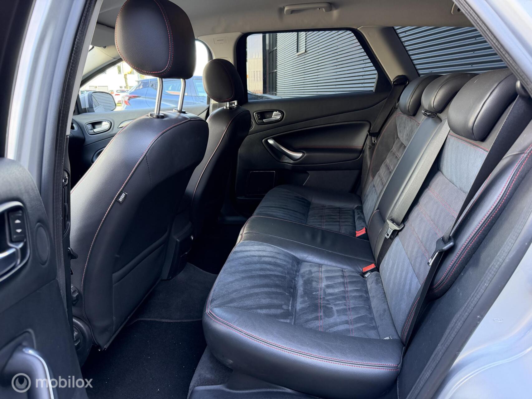 Foto van Ford Mondeo
