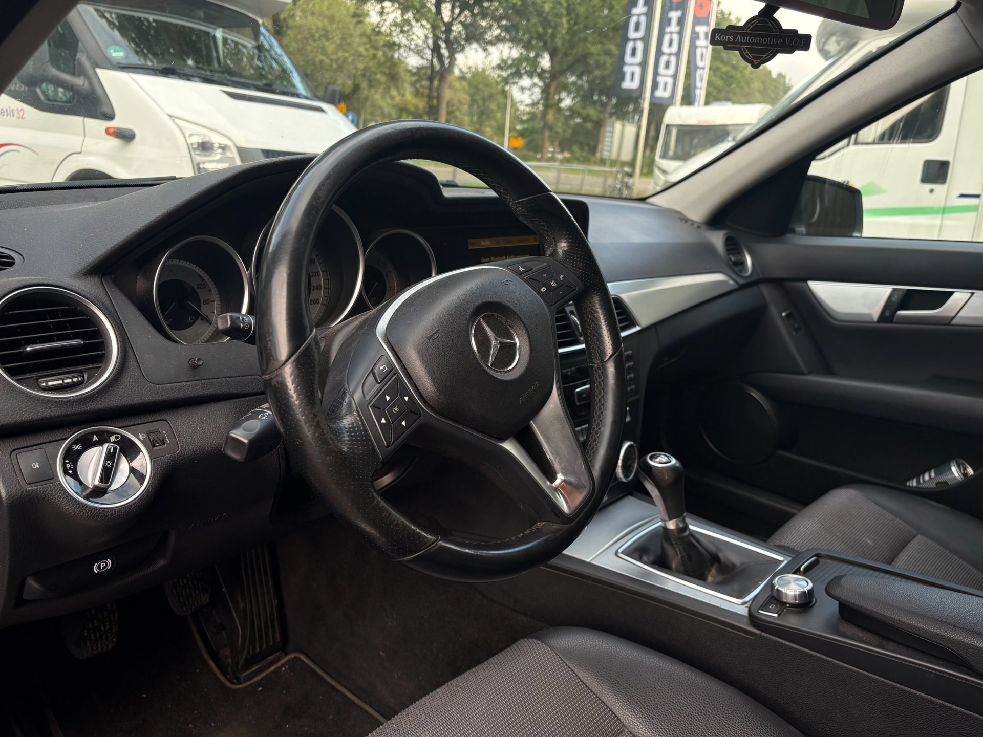Foto van Mercedes-Benz C 180