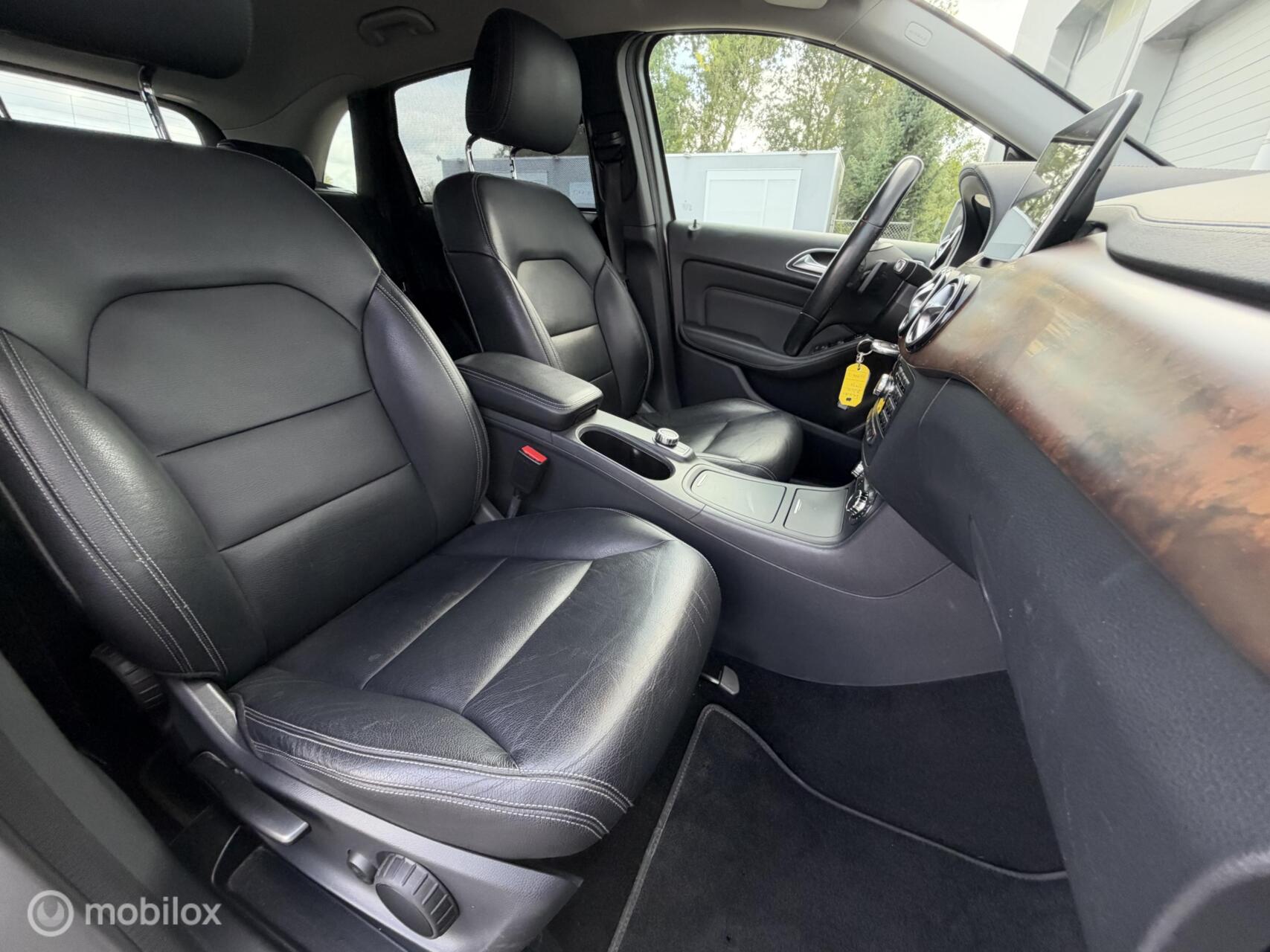 Foto van Mercedes-Benz B 200