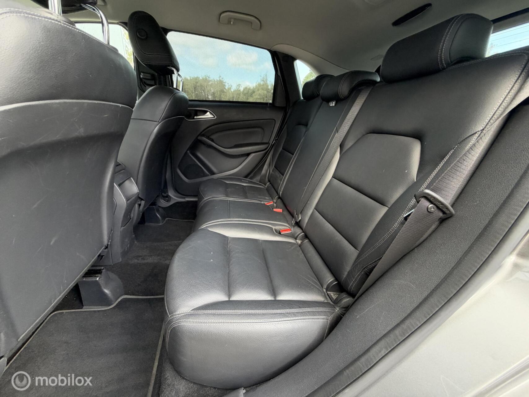 Foto van Mercedes-Benz B 200