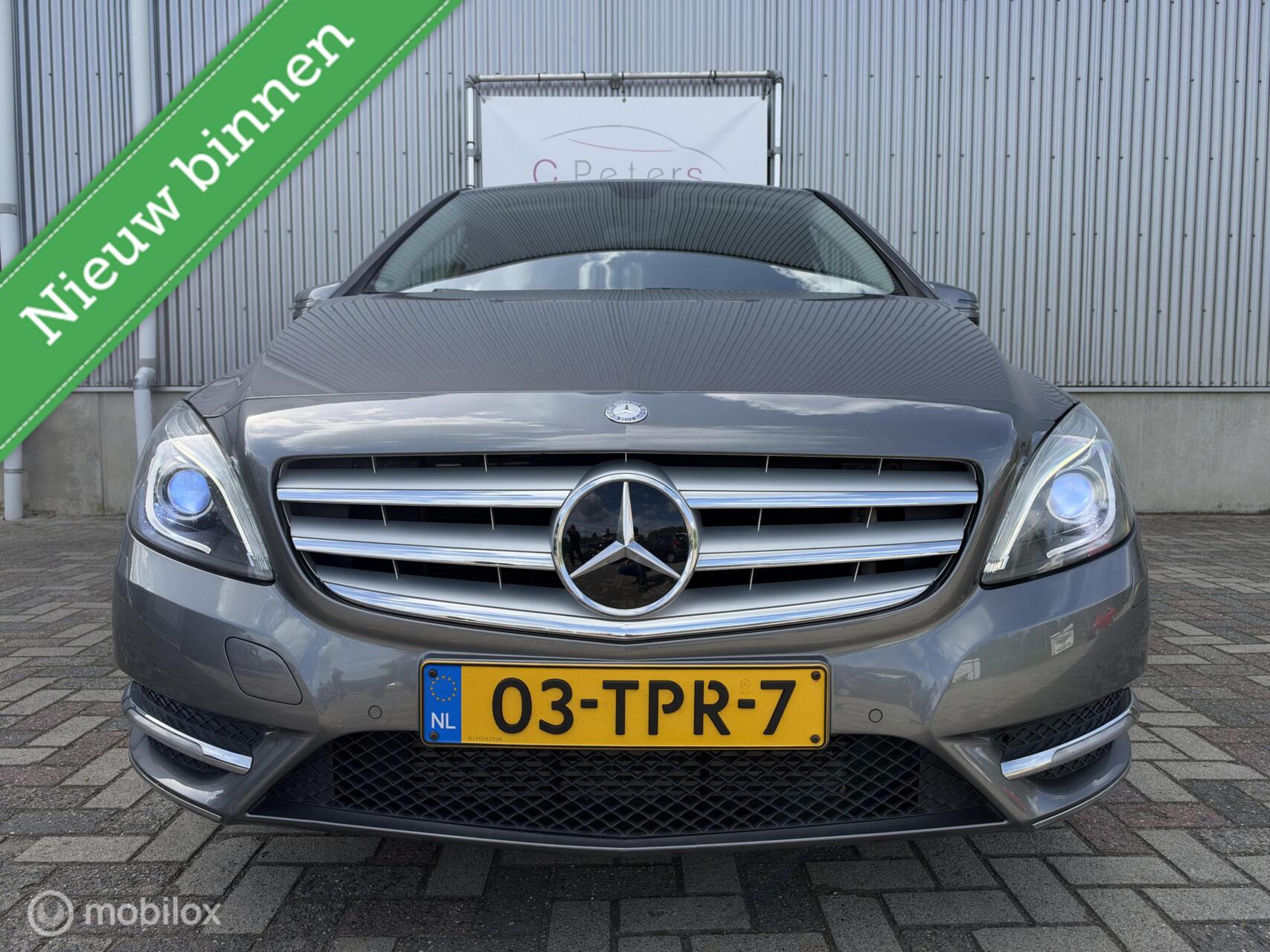 Foto van Mercedes-Benz B 200