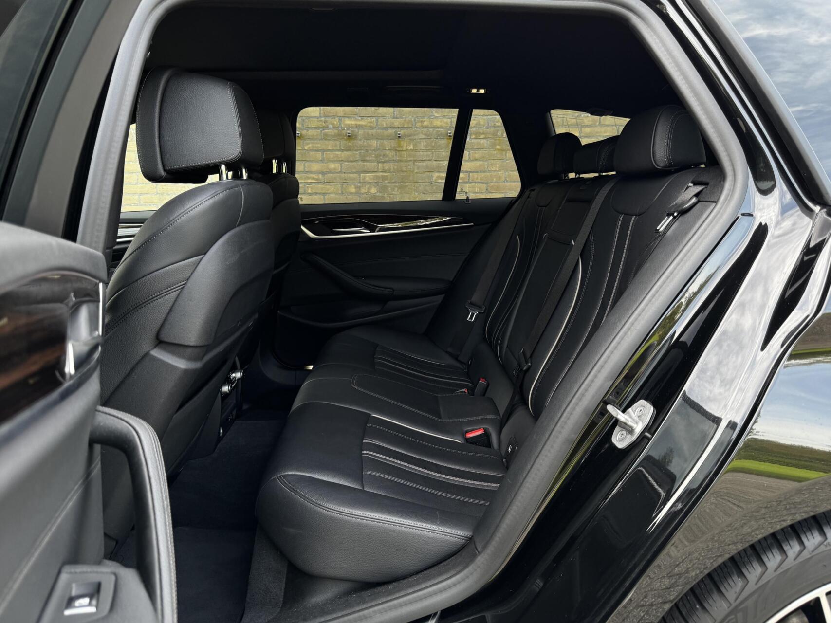 Foto van BMW 530e