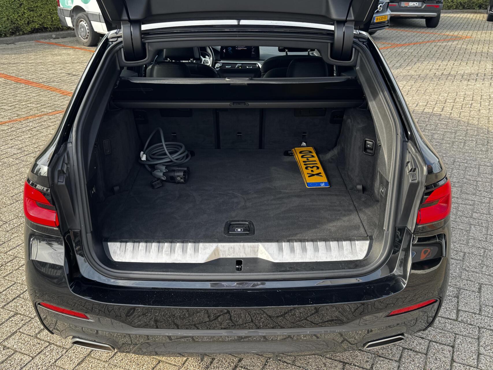 Foto van BMW 530e