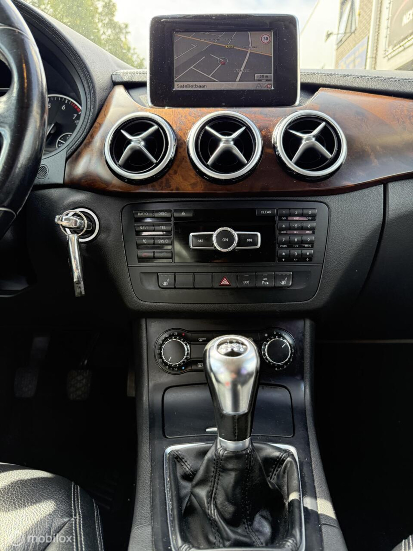Foto van Mercedes-Benz B 180