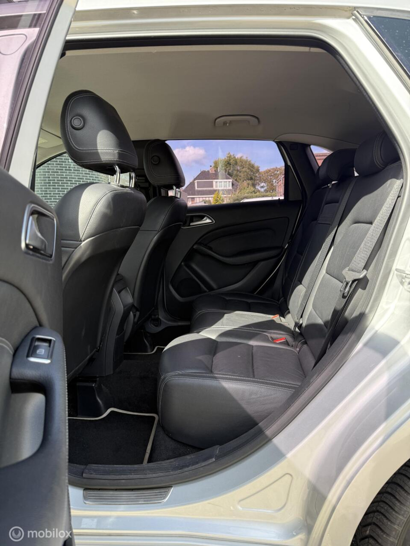 Foto van Mercedes-Benz B 180