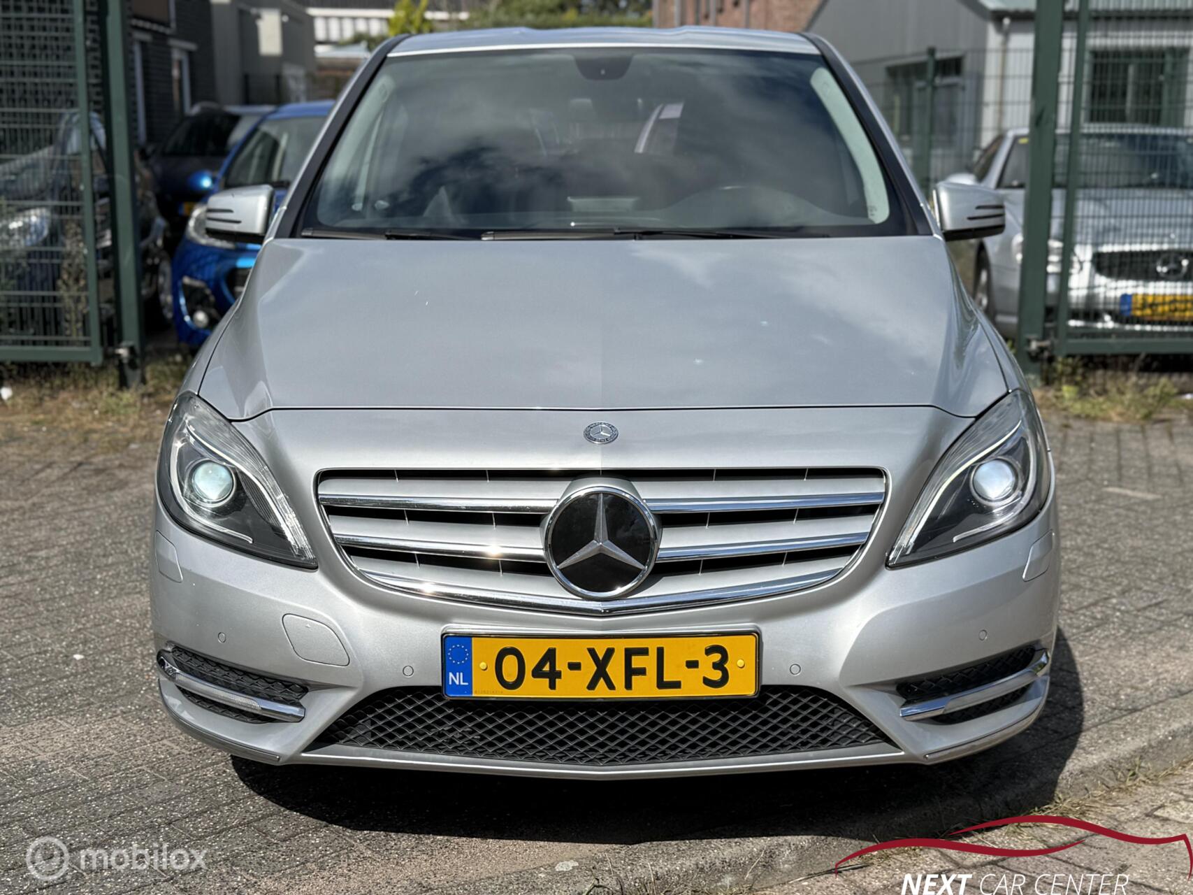 Foto van Mercedes-Benz B 180