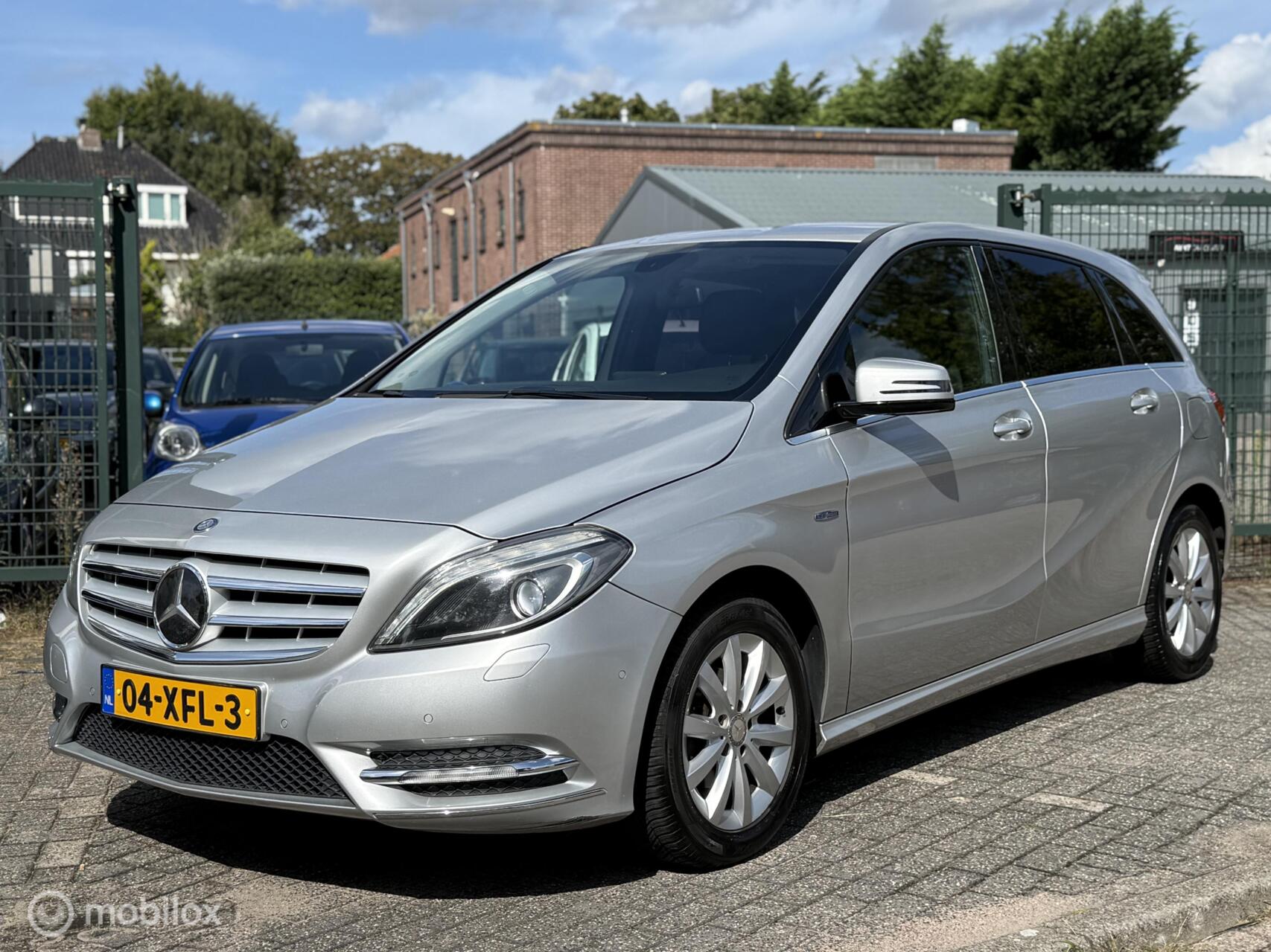 Foto van Mercedes-Benz B 180