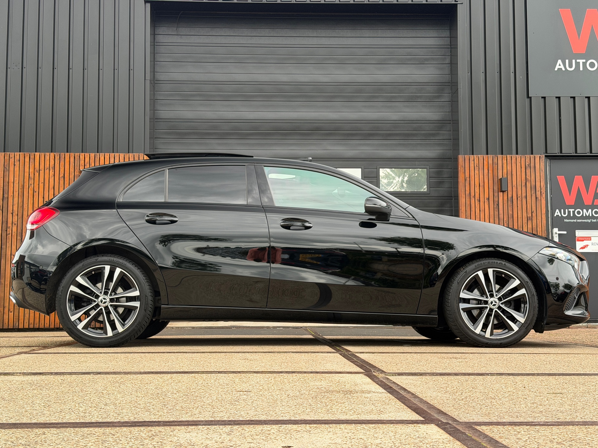 Foto van Mercedes-Benz A 180
