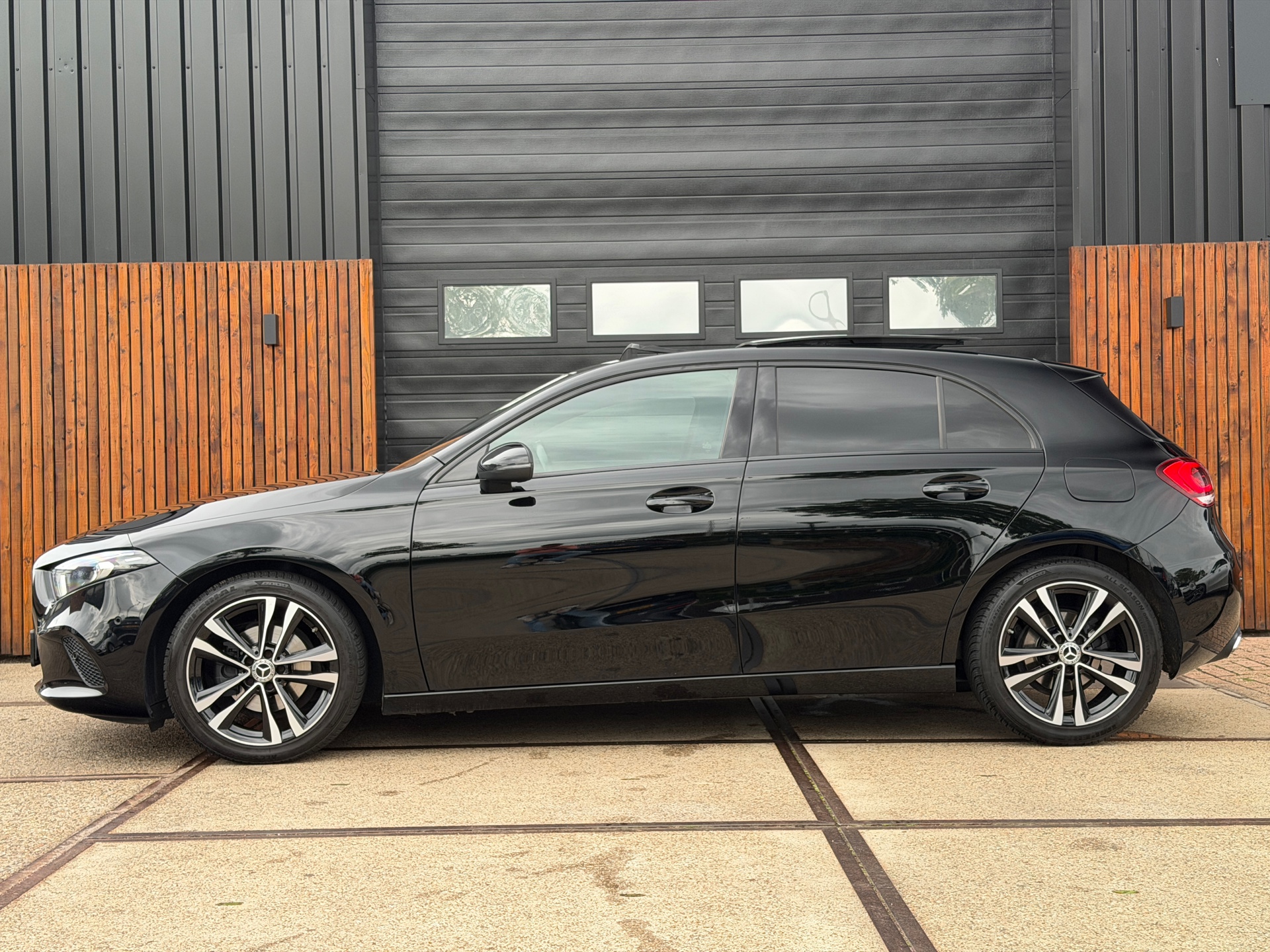 Foto van Mercedes-Benz A 180