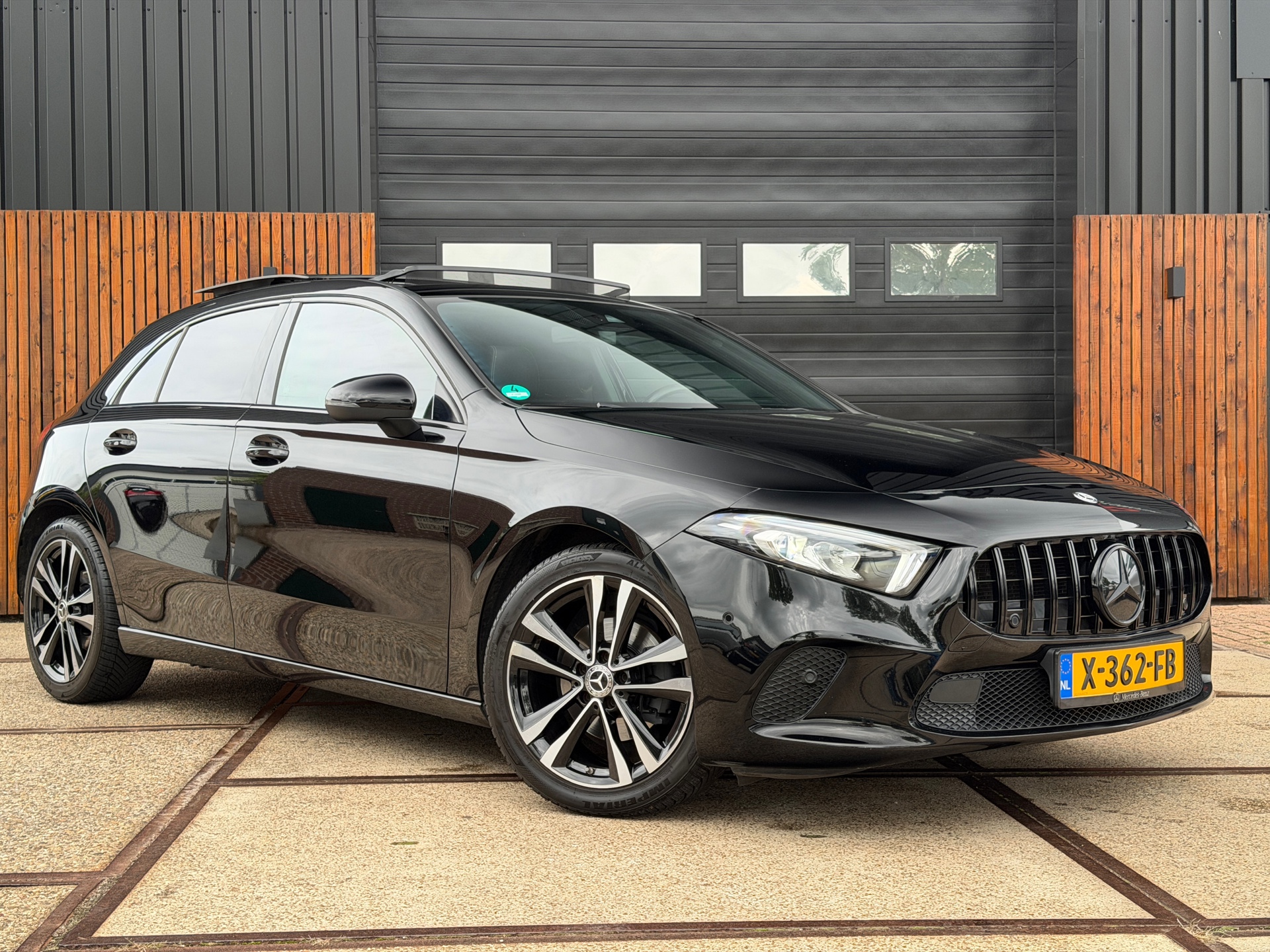 Foto van Mercedes-Benz A 180