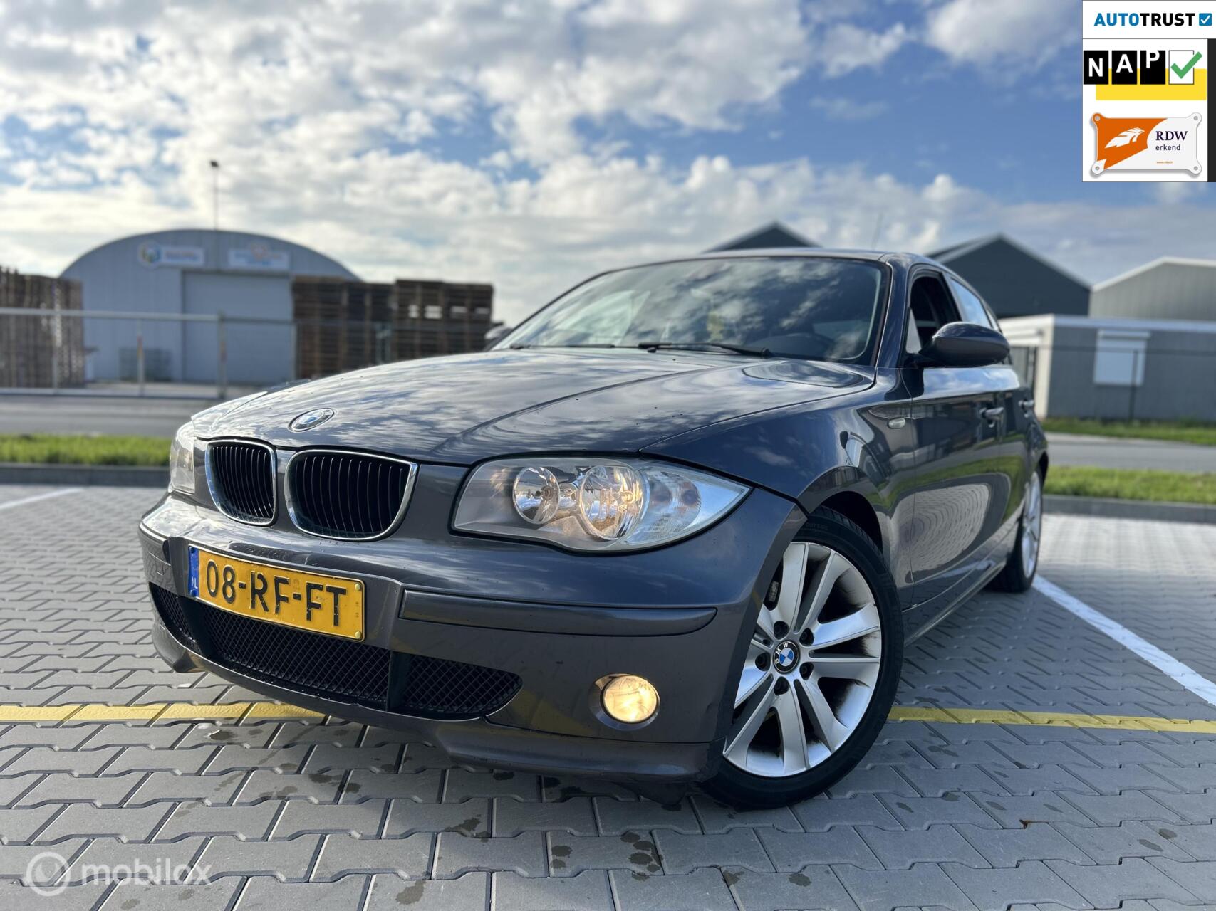 BMW 1er Reihe 120i High Executive|APK|AIRCO|NAP| 2005 - voorkant