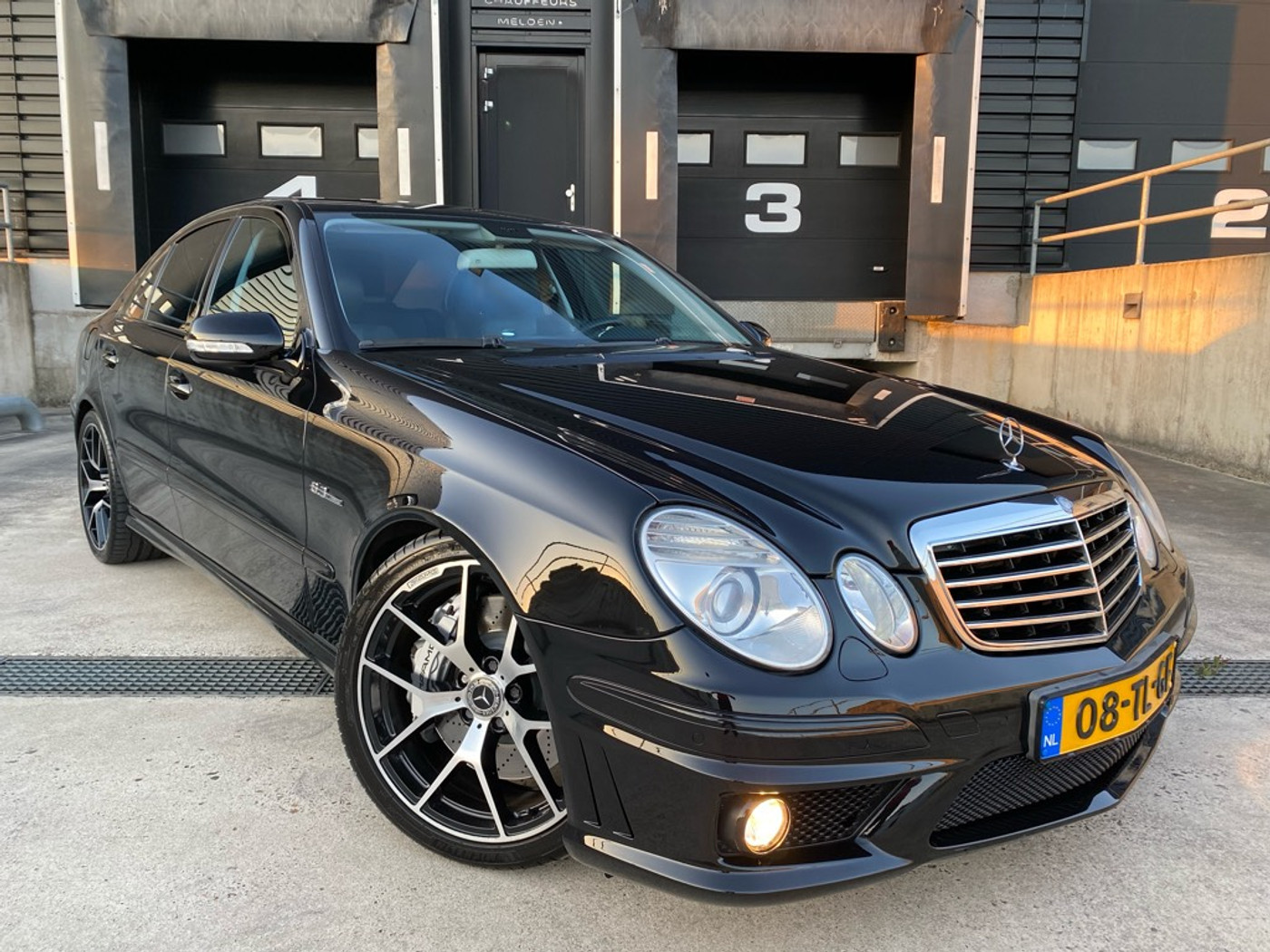 Foto van Mercedes-Benz E 63 AMG