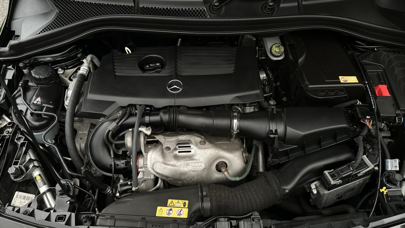 Foto van Mercedes-Benz B 200