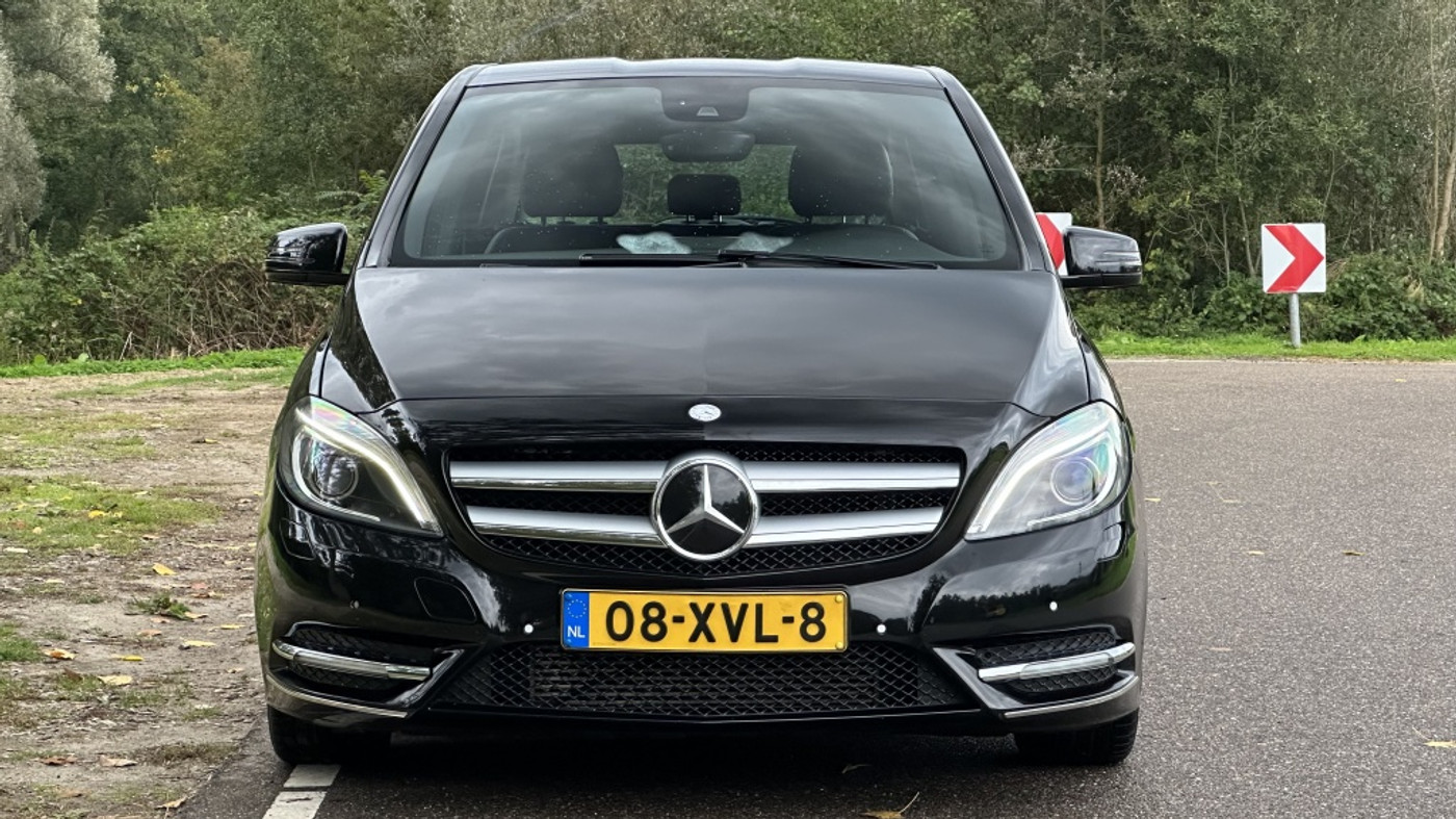 Foto van Mercedes-Benz B 200