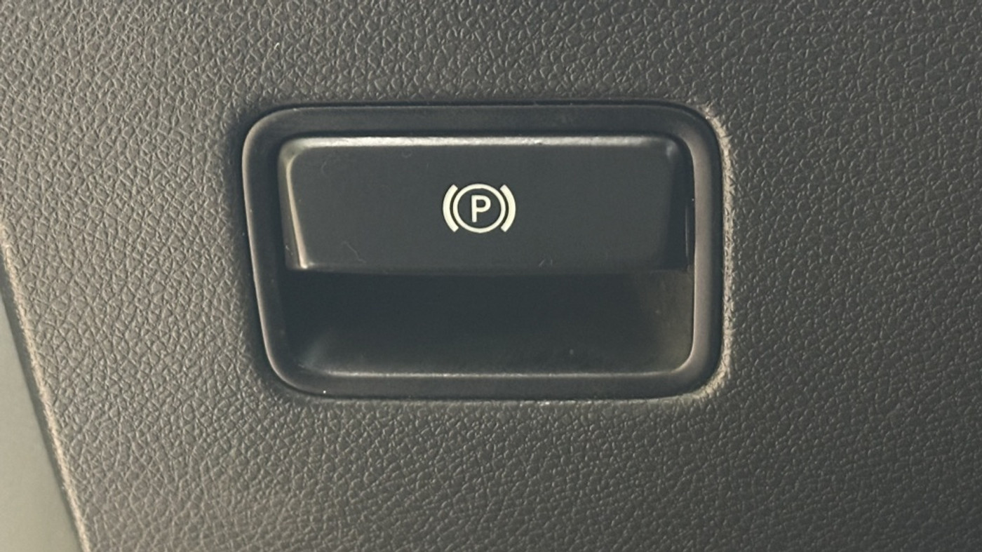 Foto van Mercedes-Benz B 200
