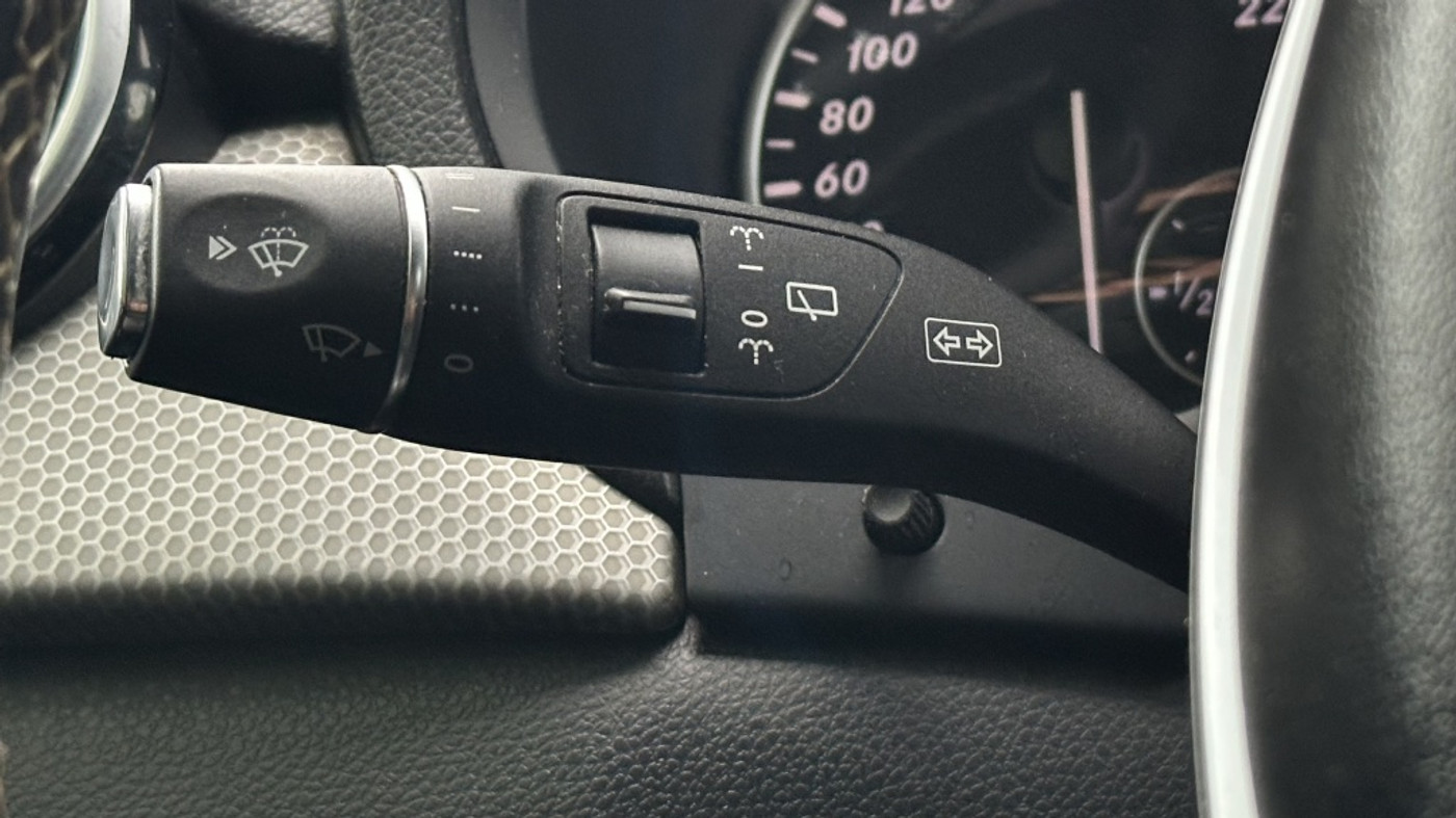 Foto van Mercedes-Benz B 200