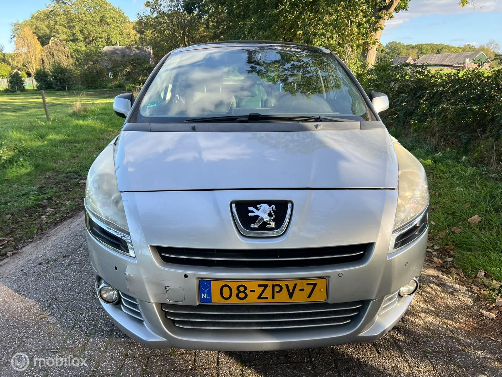Foto van Peugeot 5008