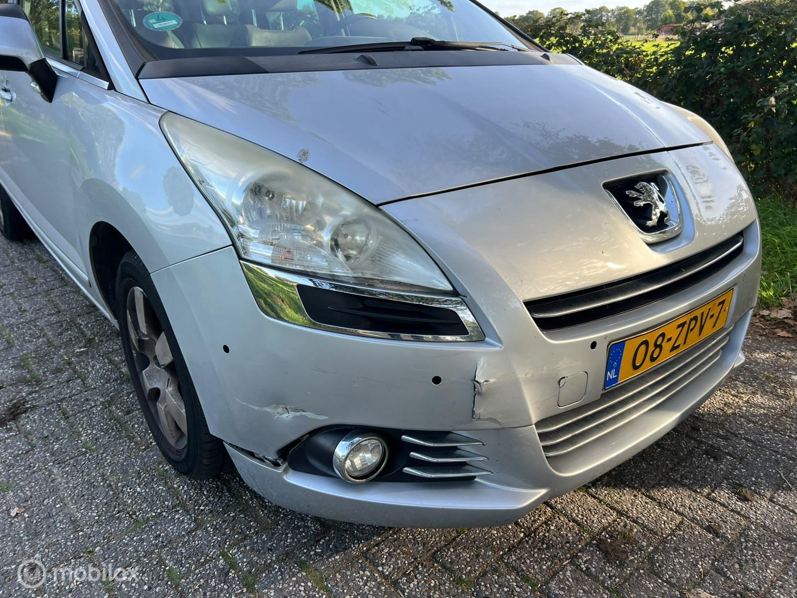 Foto van Peugeot 5008