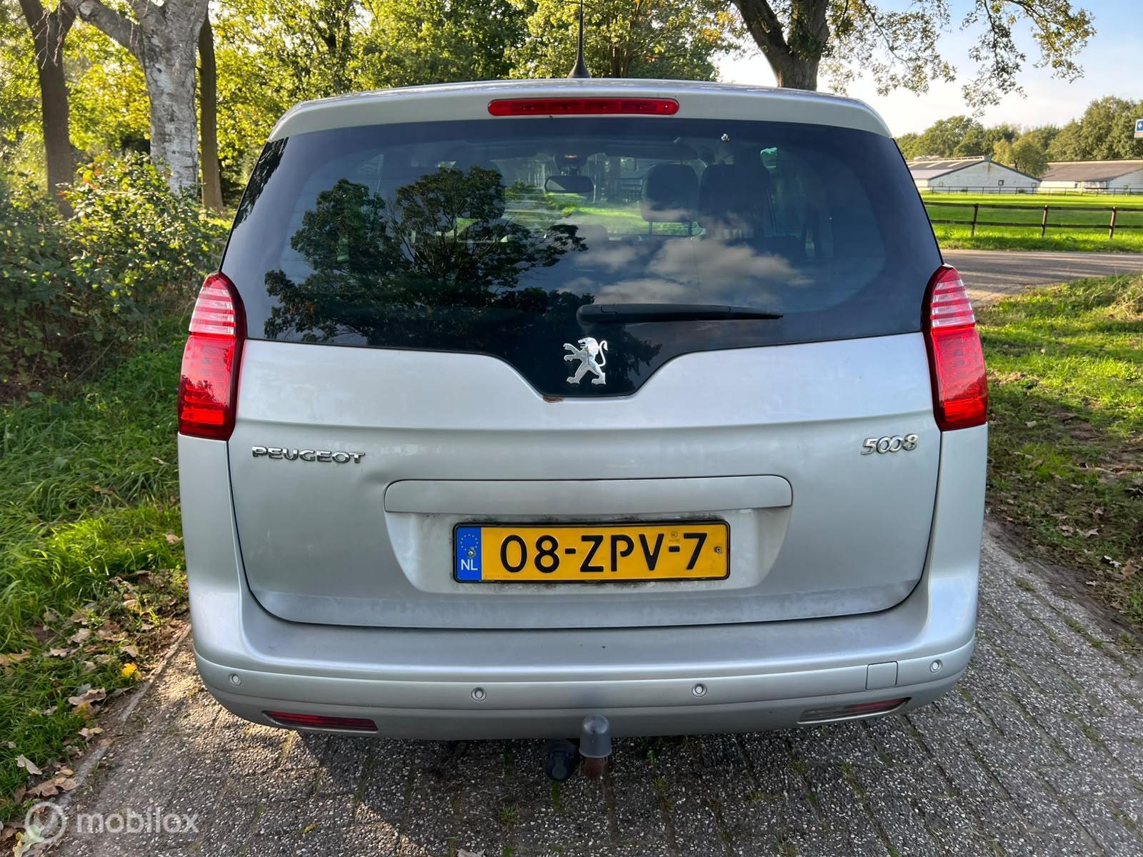 Foto van Peugeot 5008