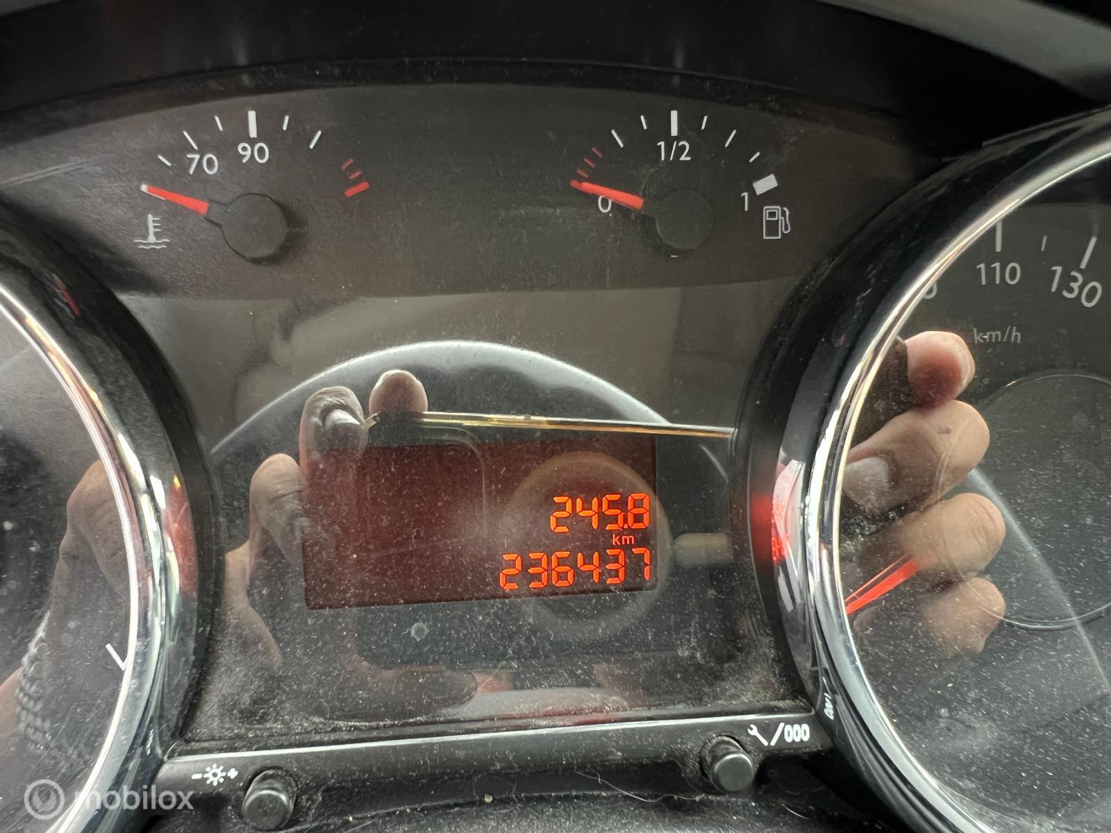 Foto van Peugeot 5008