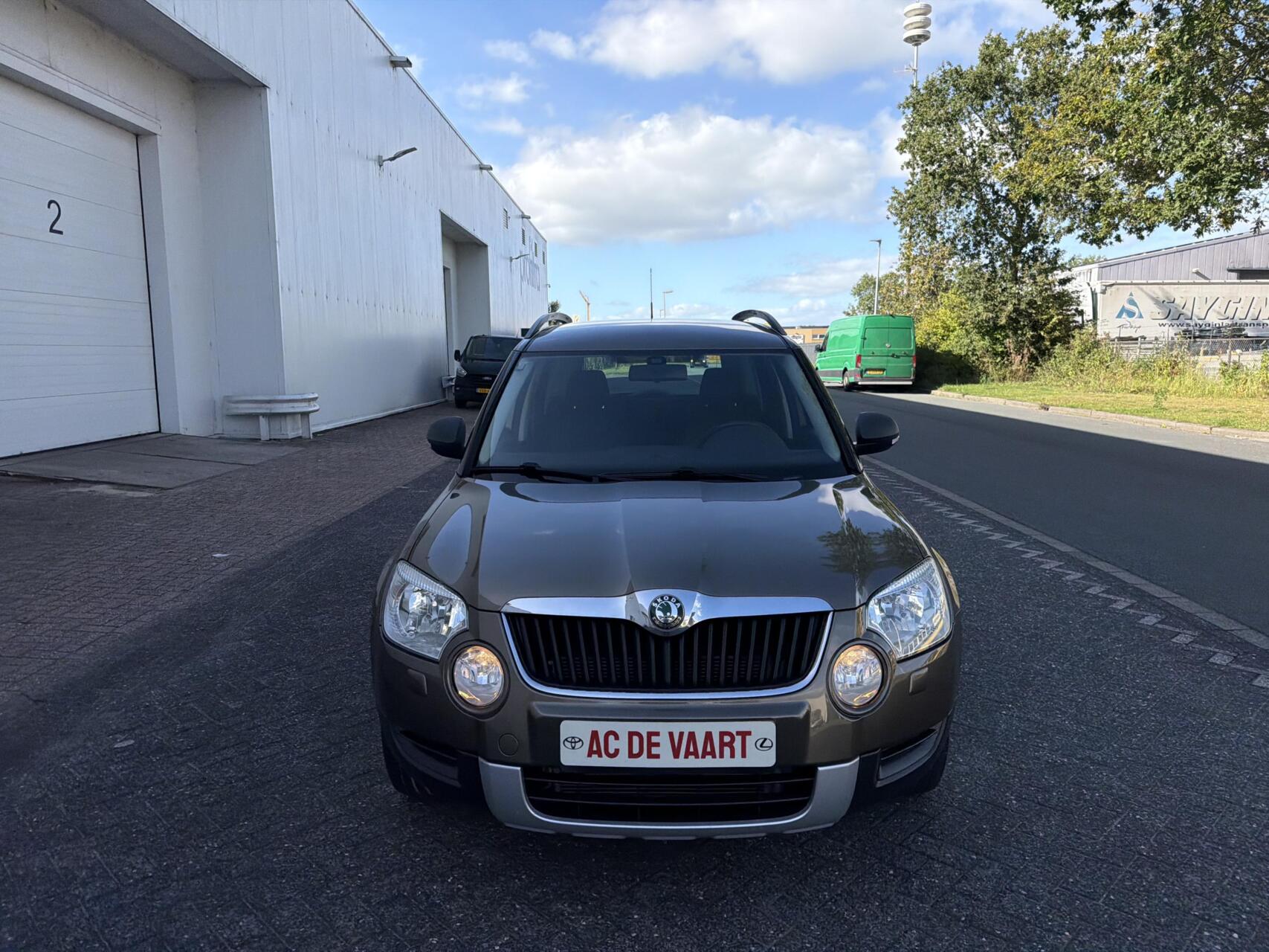 Skoda Yeti 1.4 TSI Comfort - 1EIGENAAR/AIRCO/CRUISE/NAP 2010 - voorkant