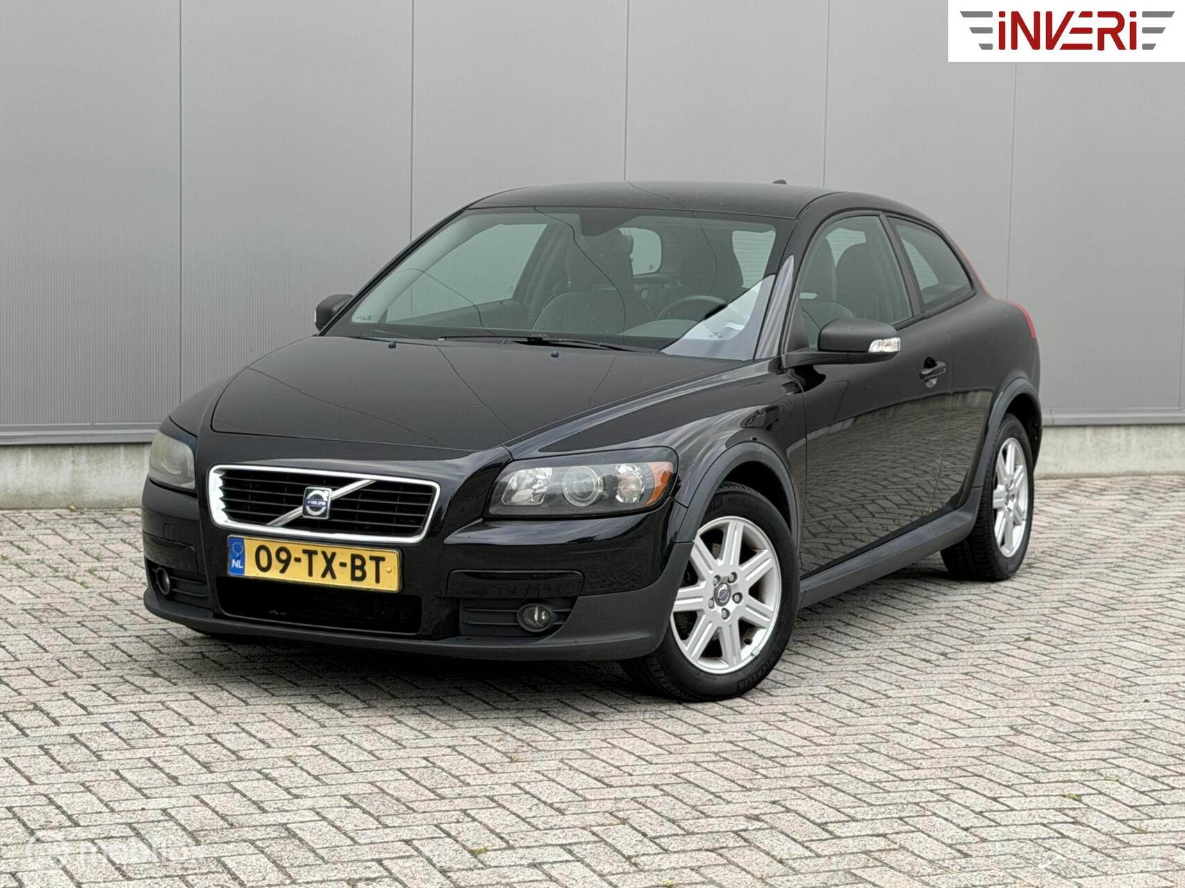 Volvo C30 1.8 Momentum | Nieuwe APK | Nederlandse auto | NAP 2007 - voorkant