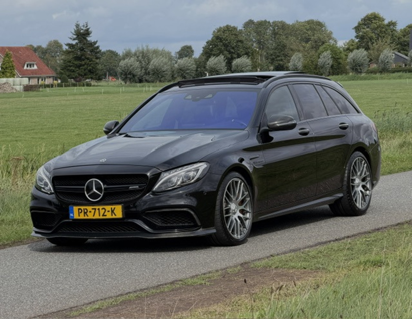 Foto van Mercedes-Benz AMG C 63 S