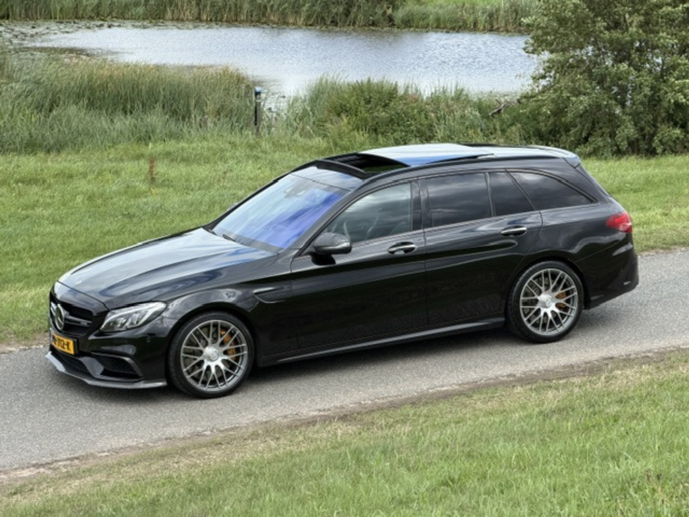 Foto van Mercedes-Benz AMG C 63 S