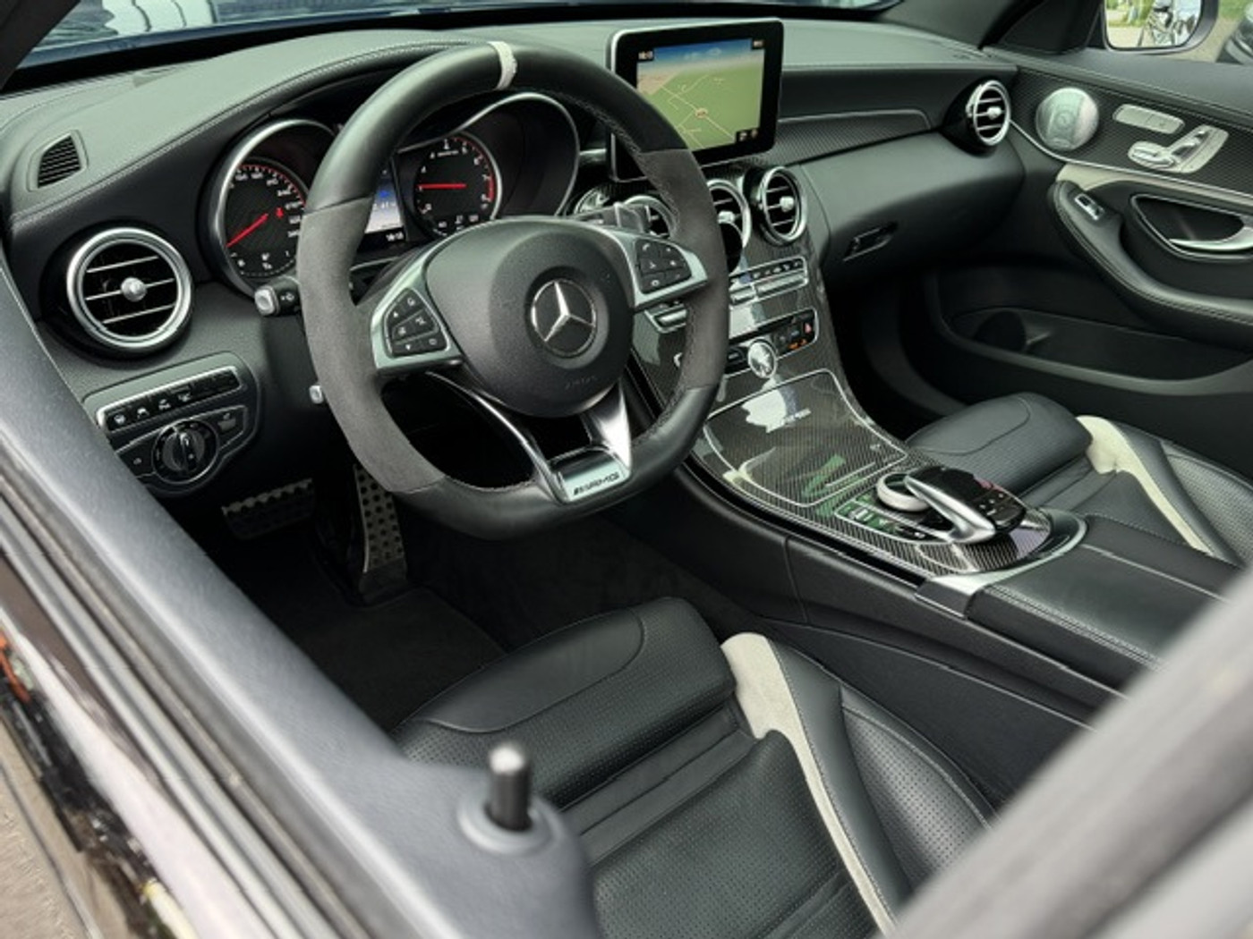 Foto van Mercedes-Benz AMG C 63 S