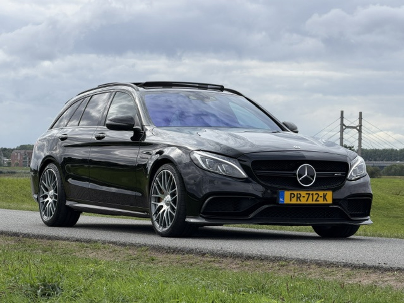 Foto van Mercedes-Benz AMG C 63 S