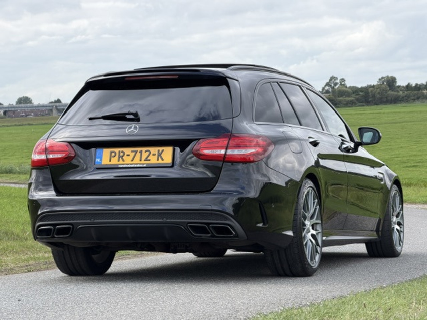 Foto van Mercedes-Benz AMG C 63 S